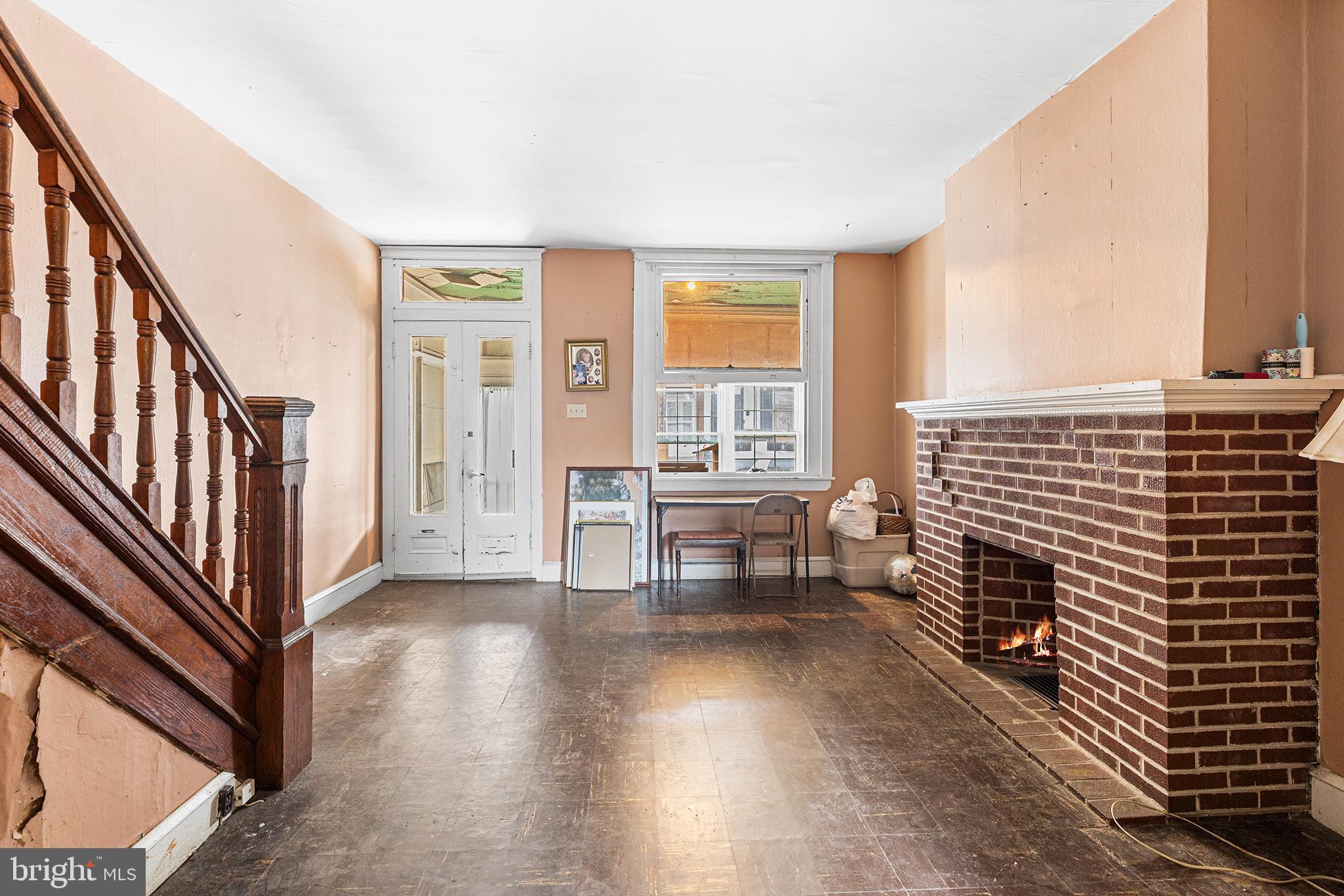 2017 E PACIFIC STREET