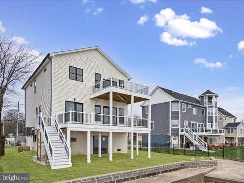 Homes For Sale - 8823 Chesapeake Avenue<br/> Baltimore County, SPARROWS POINT, MD 21219