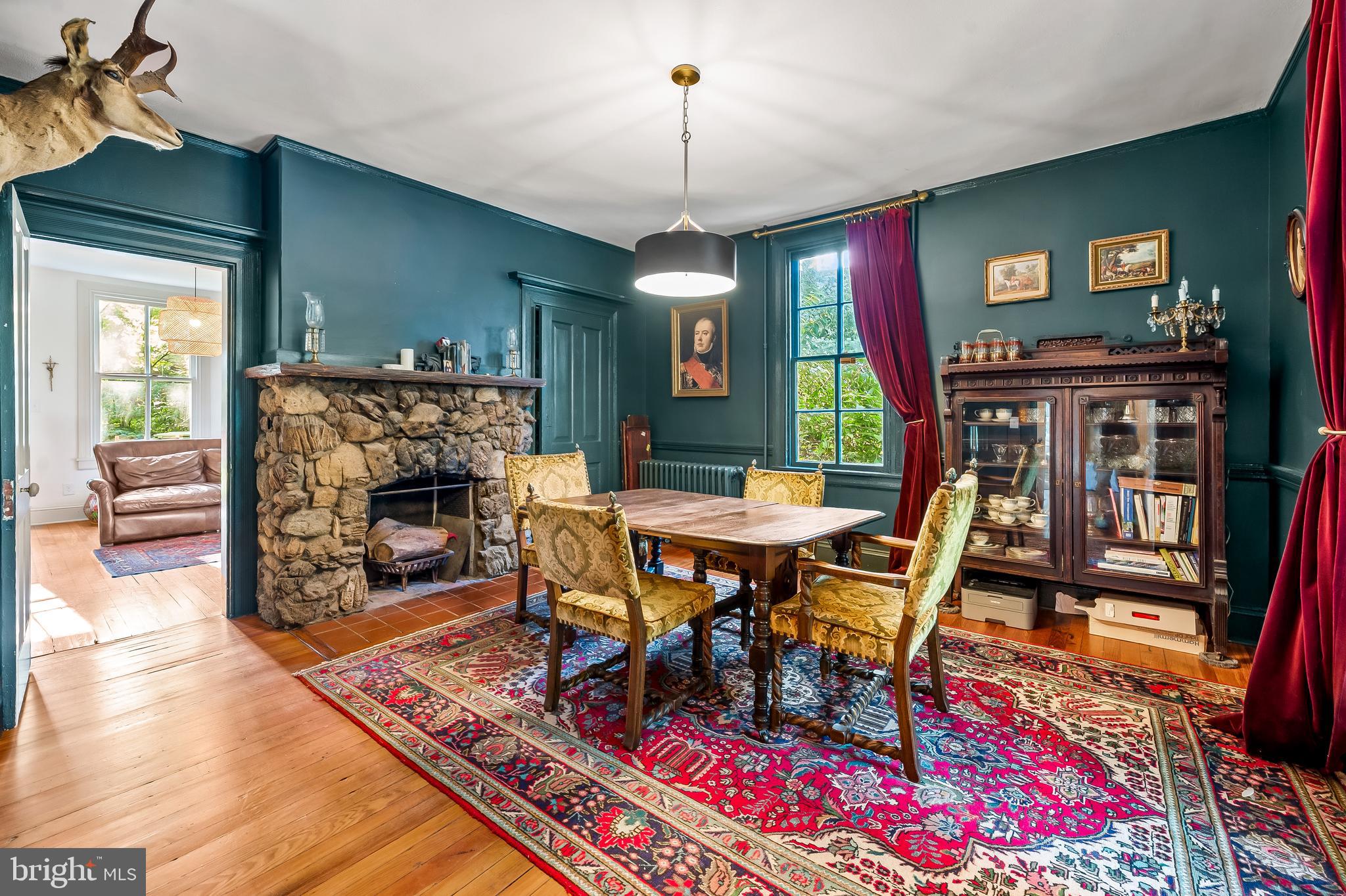 MOUNT WASHINGTON - Residential