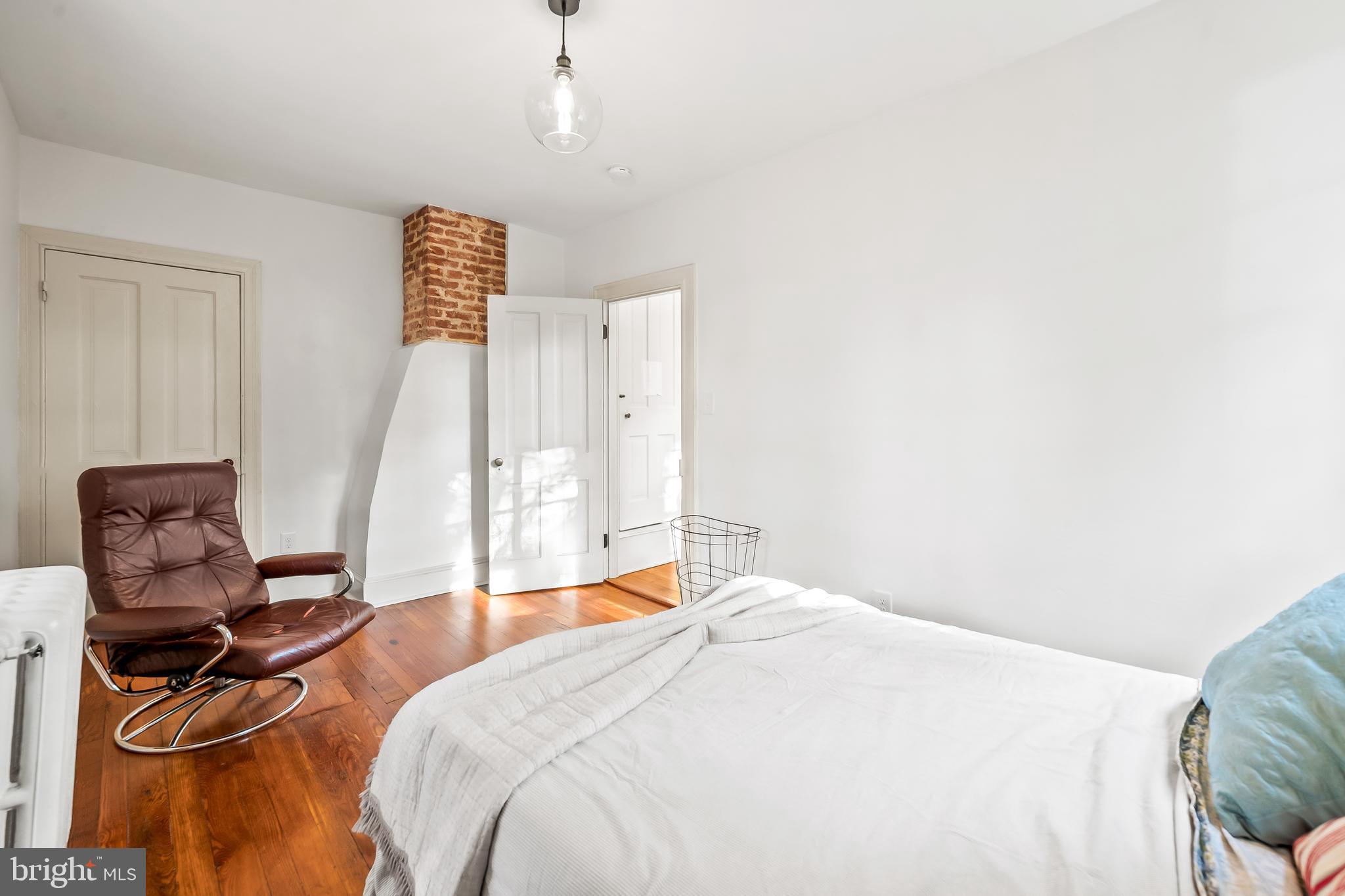 MOUNT WASHINGTON - Residential