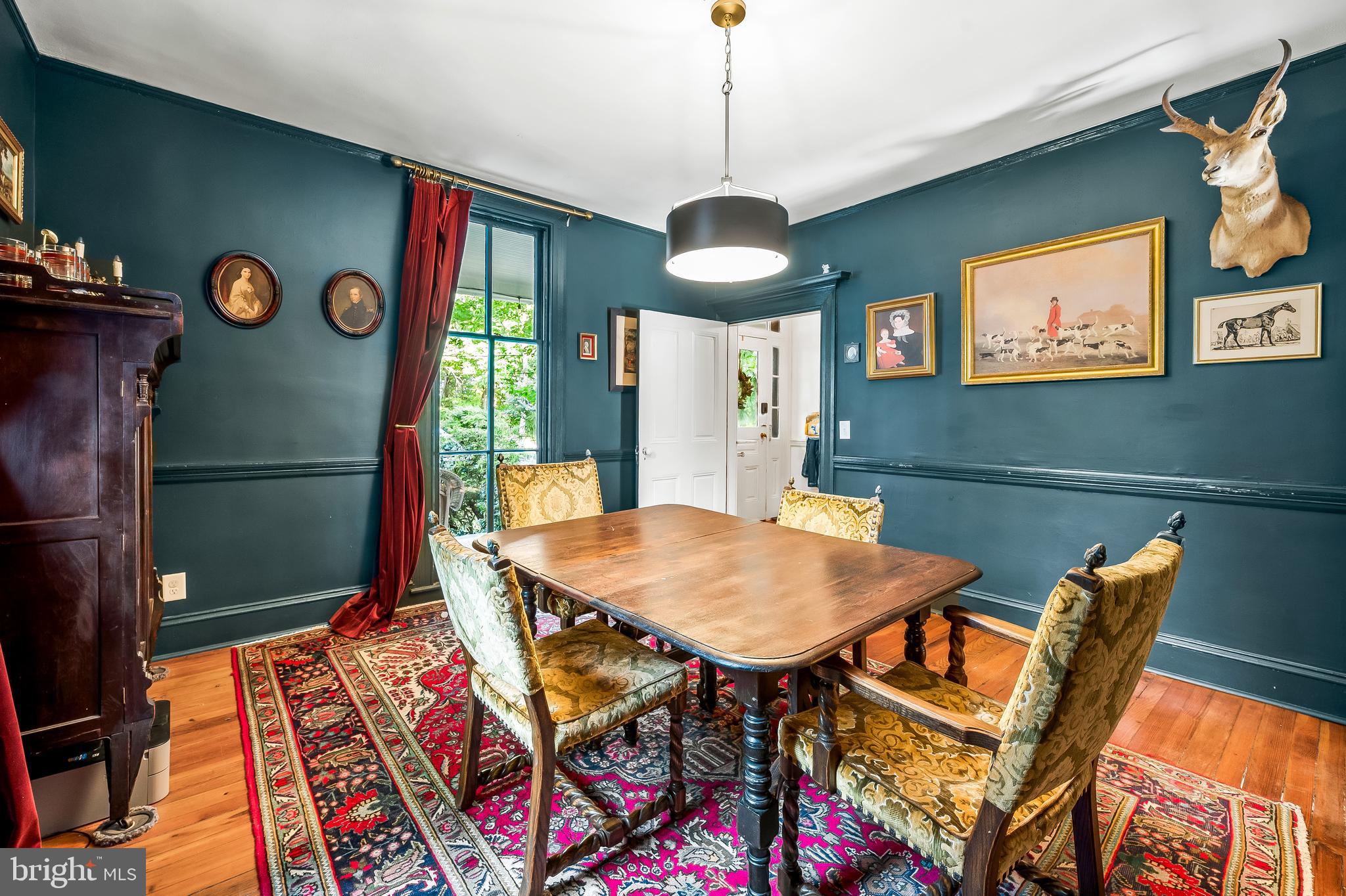 MOUNT WASHINGTON - Residential