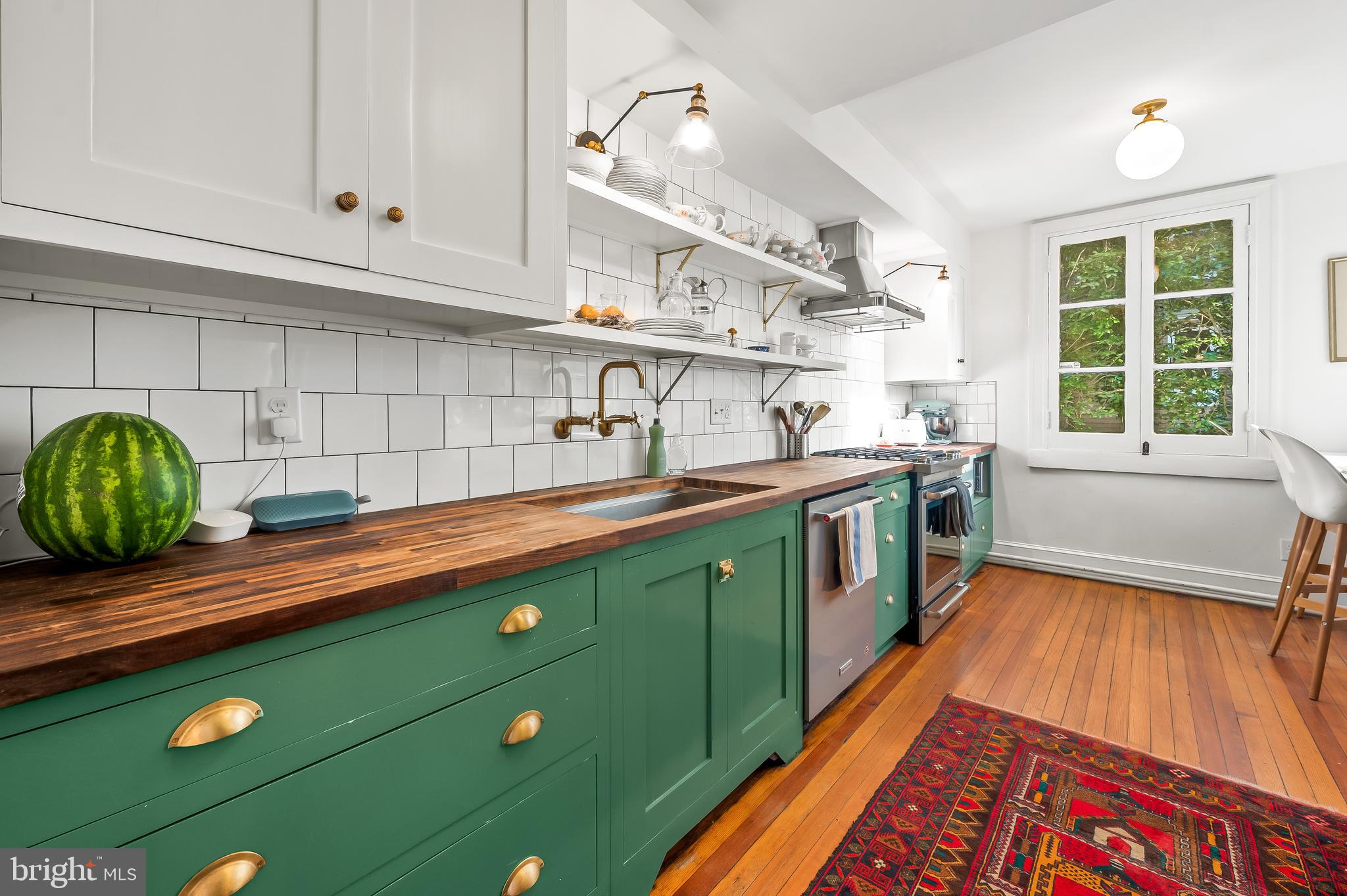 MOUNT WASHINGTON - Residential