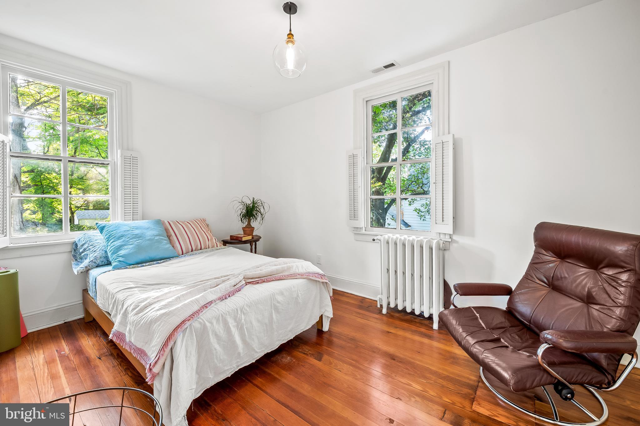 MOUNT WASHINGTON - Residential