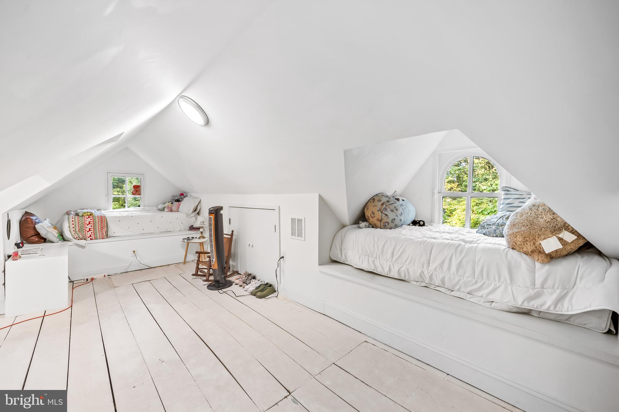 MOUNT WASHINGTON - Residential