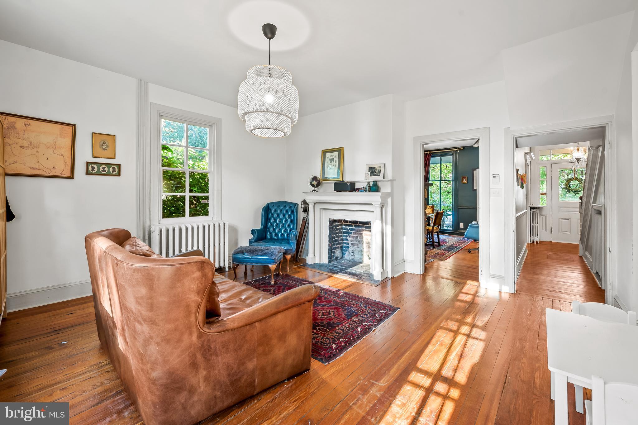 MOUNT WASHINGTON - Residential