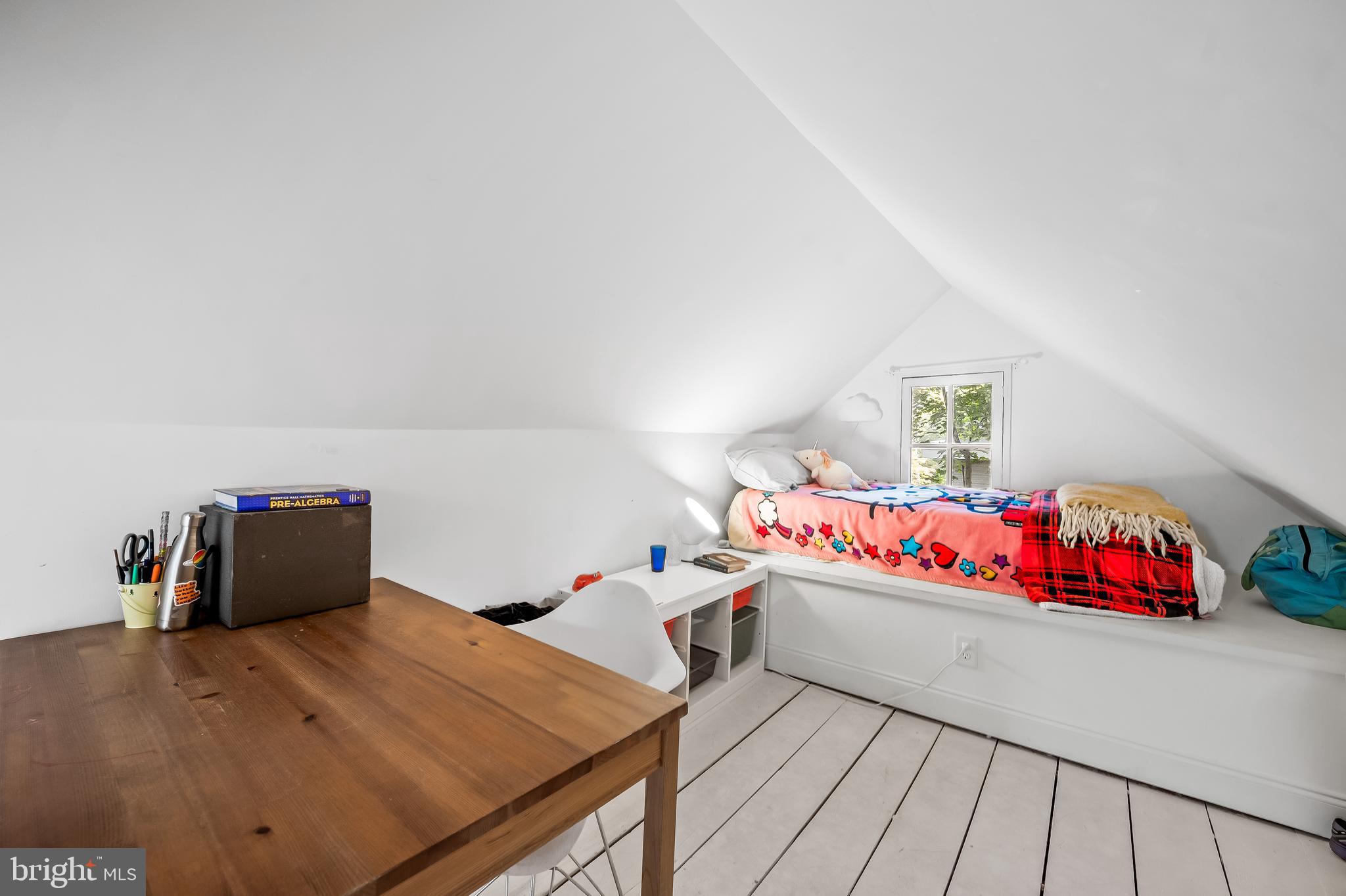 MOUNT WASHINGTON - Residential