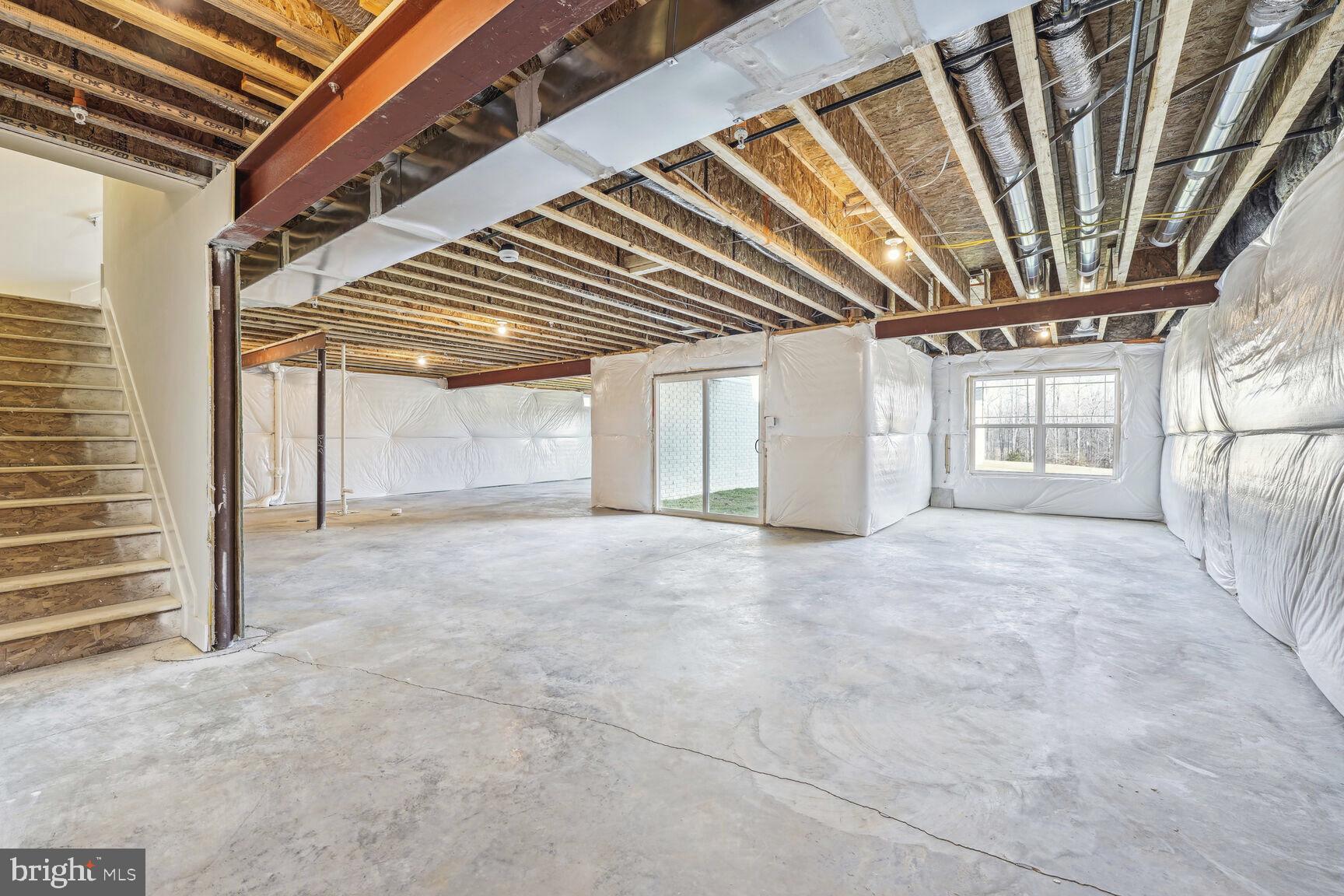 WHITE PLAINS - Residential