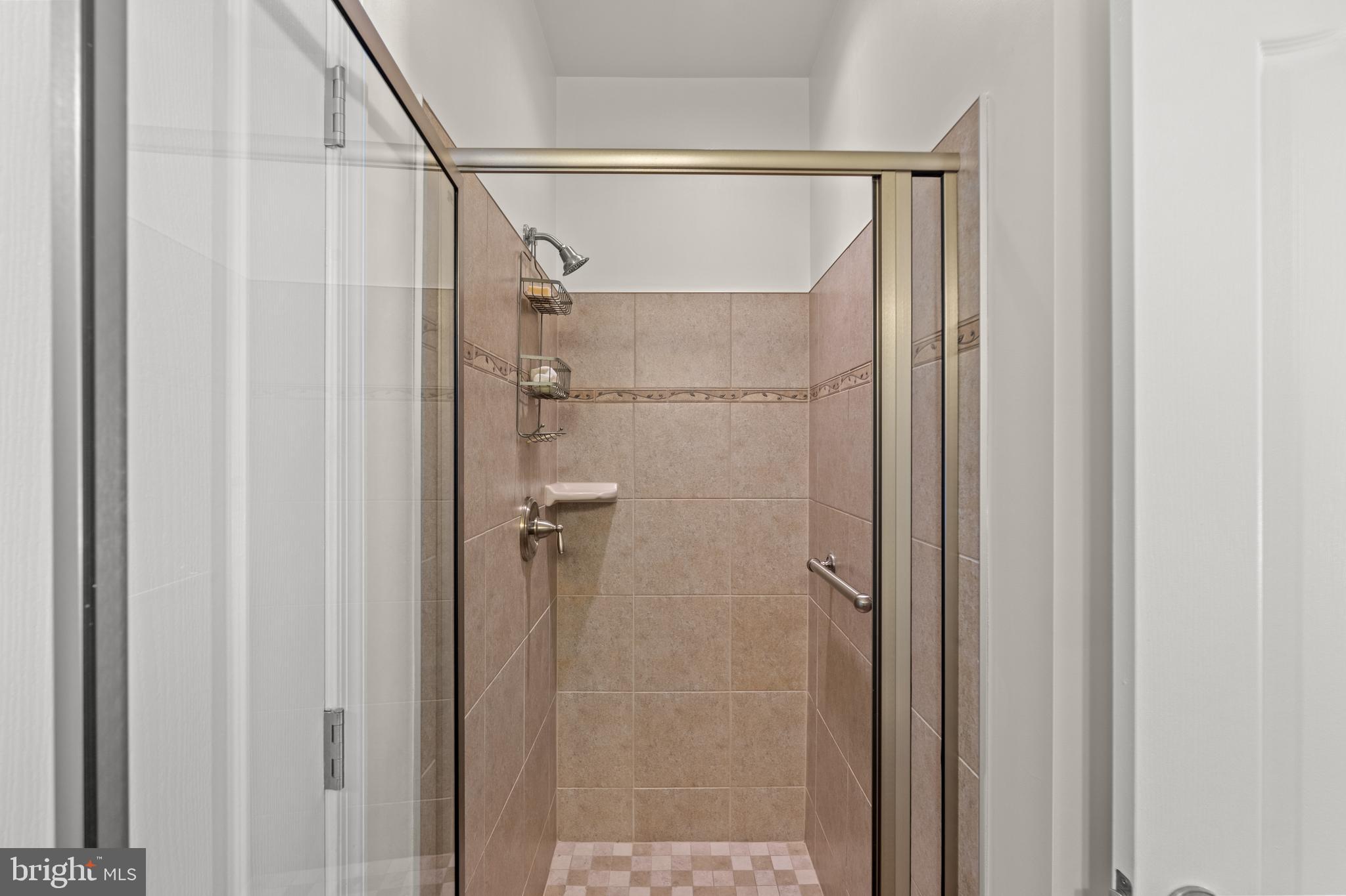 ROCKVILLE HEIGHTS - Residential