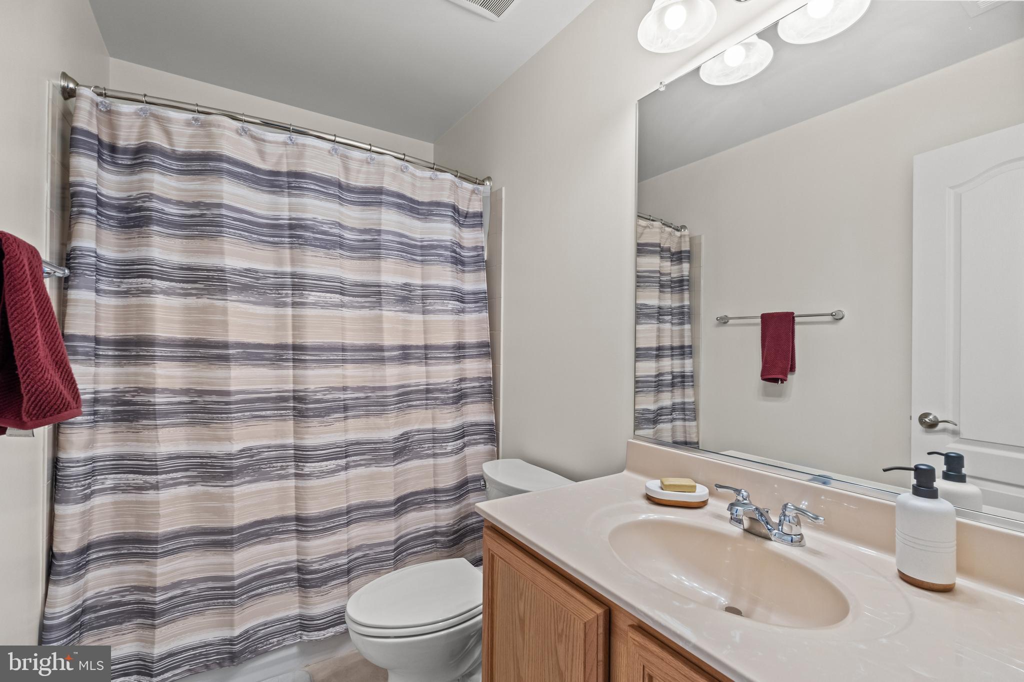 ROCKVILLE HEIGHTS - Residential