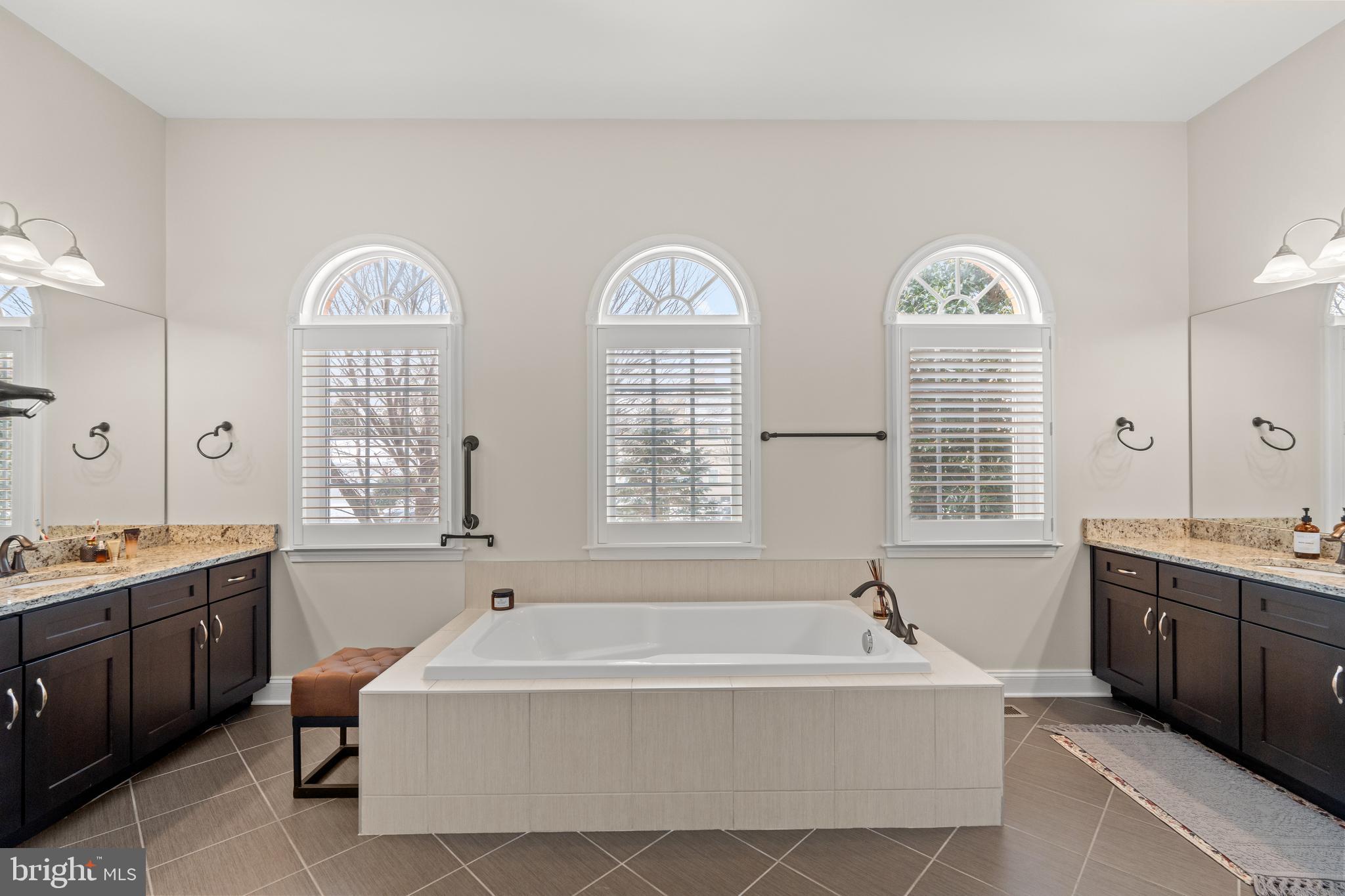 ROCKVILLE HEIGHTS - Residential