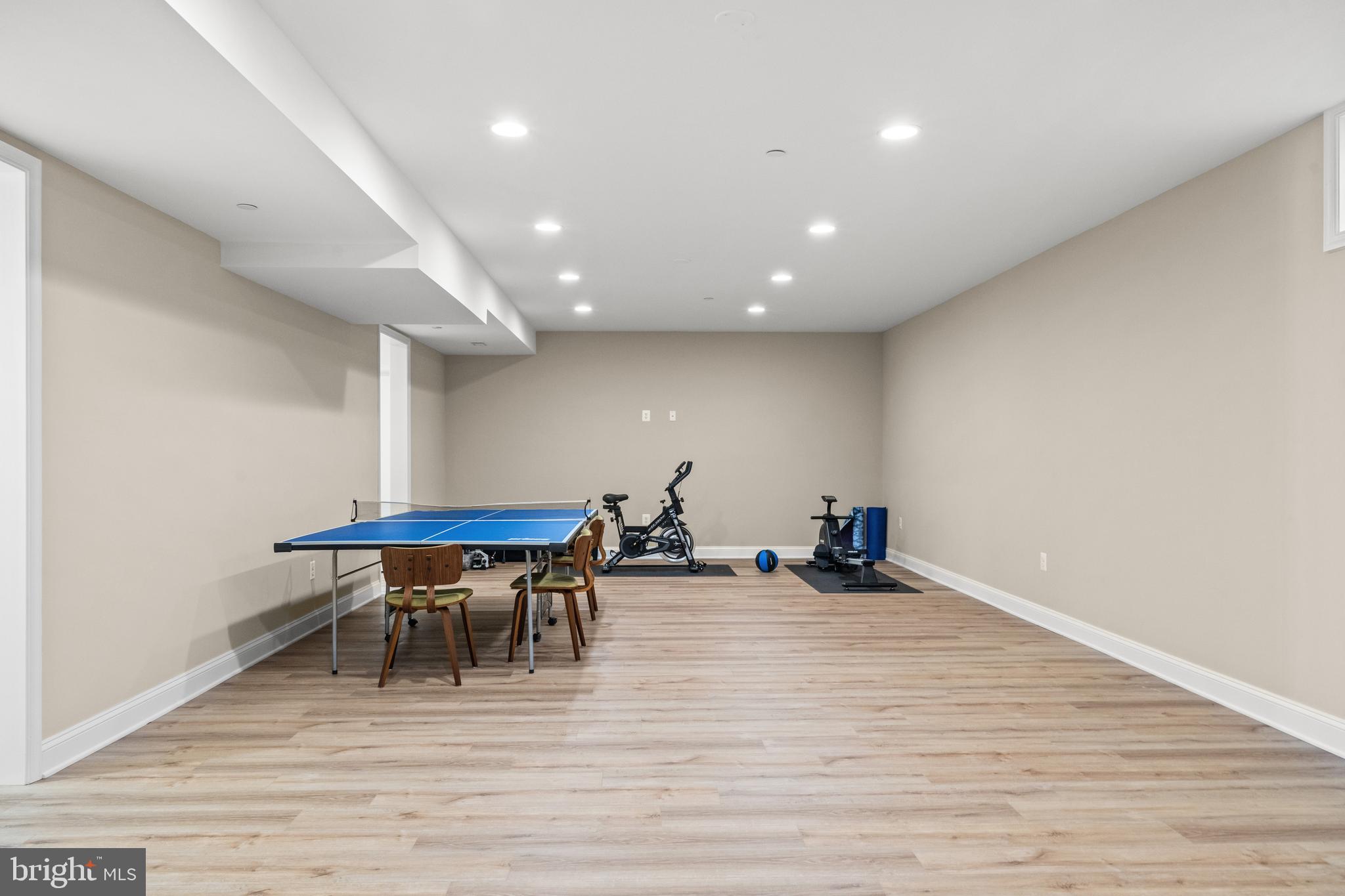 ROCKVILLE HEIGHTS - Residential