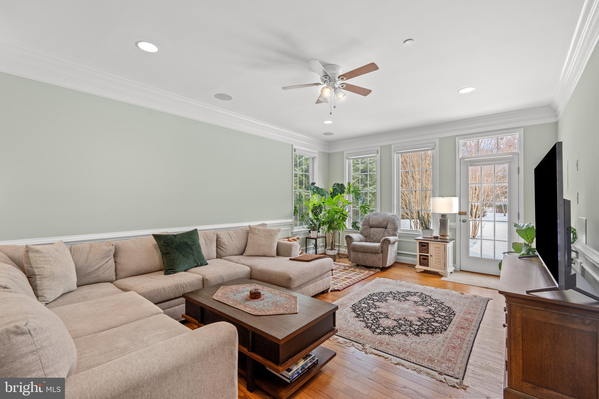 ROCKVILLE HEIGHTS - Residential