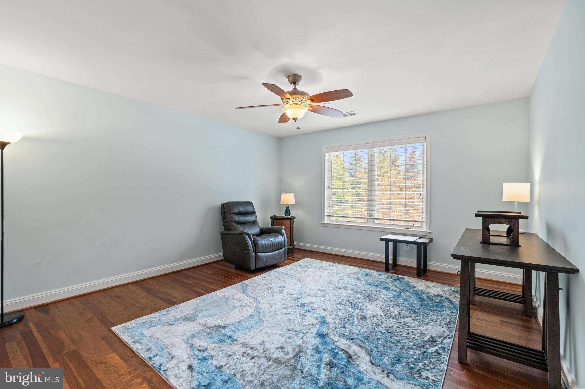 ROCKVILLE HEIGHTS - Residential