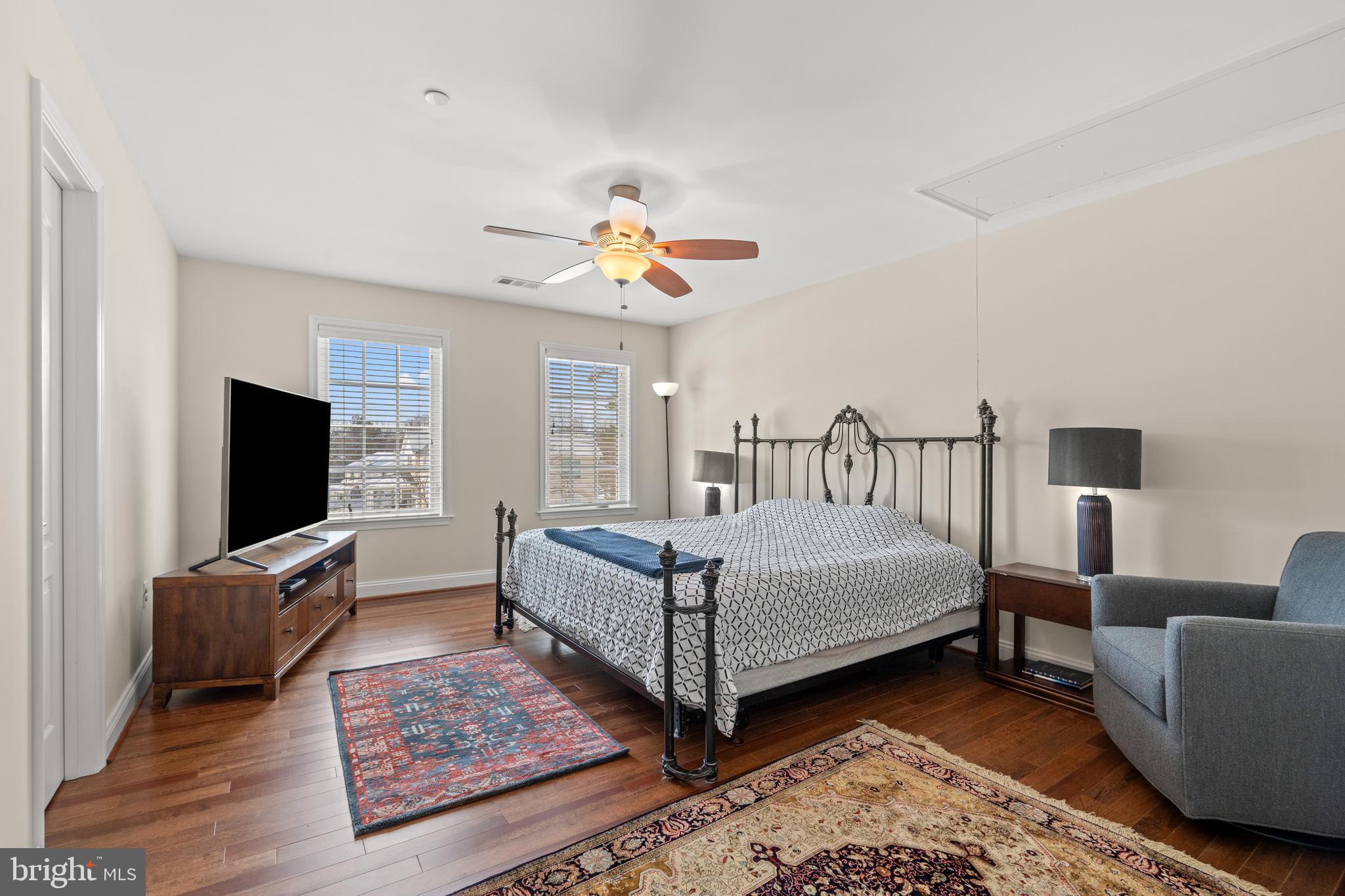 ROCKVILLE HEIGHTS - Residential