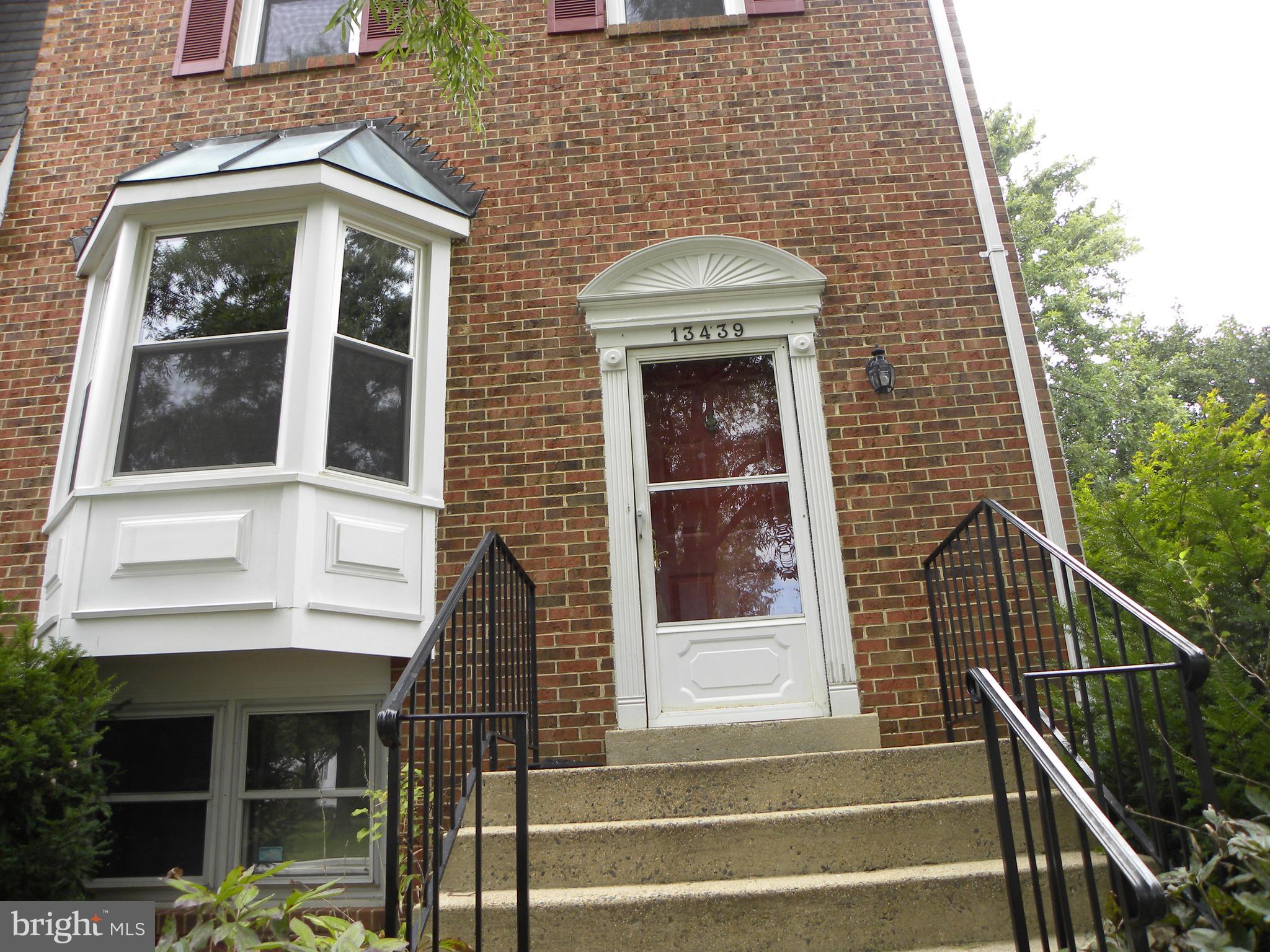 FRANKLIN FARM - Residential Lease