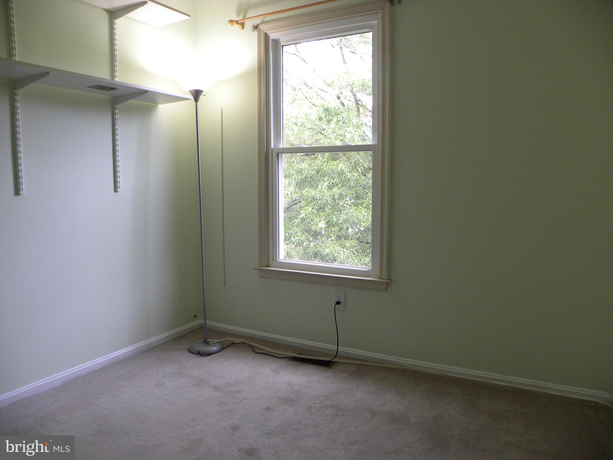 FRANKLIN FARM - Residential Lease