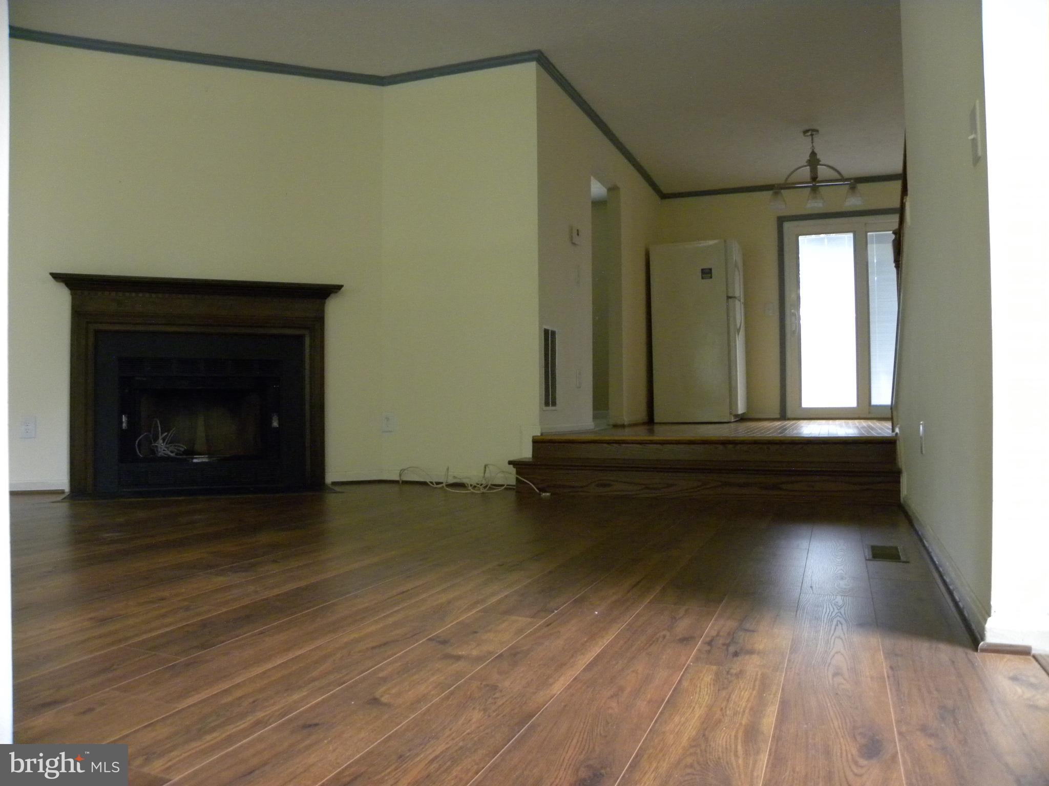 FRANKLIN FARM - Residential Lease