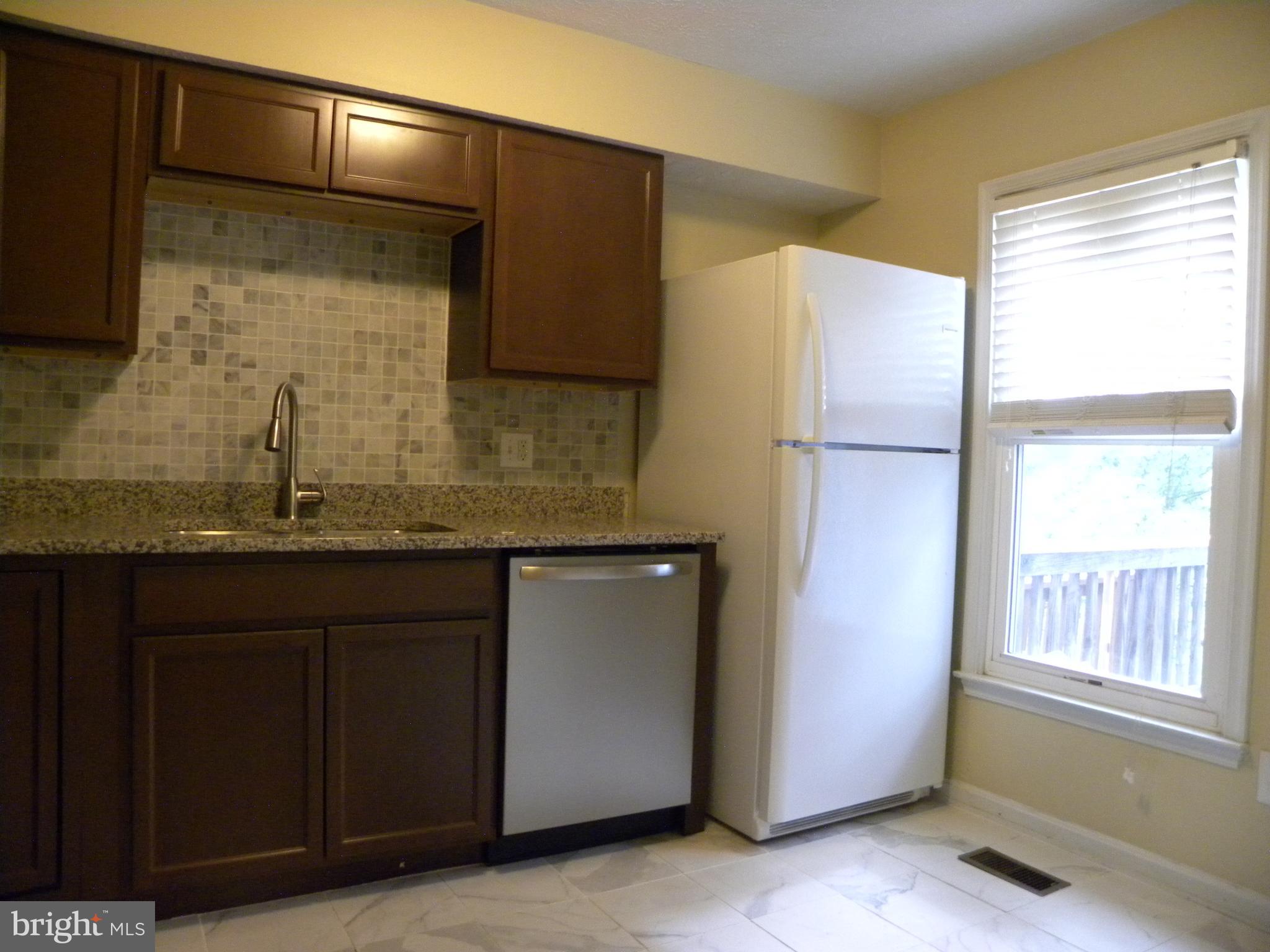 FRANKLIN FARM - Residential Lease