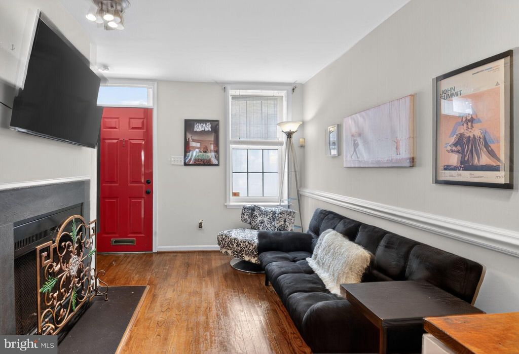 Photo of 703 Dover Street, BALTIMORE, MD 21230 (MLS # MDBA2207922)