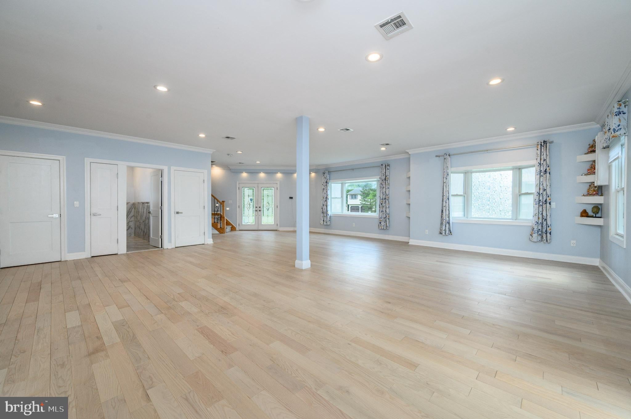 11 BROOK ROAD