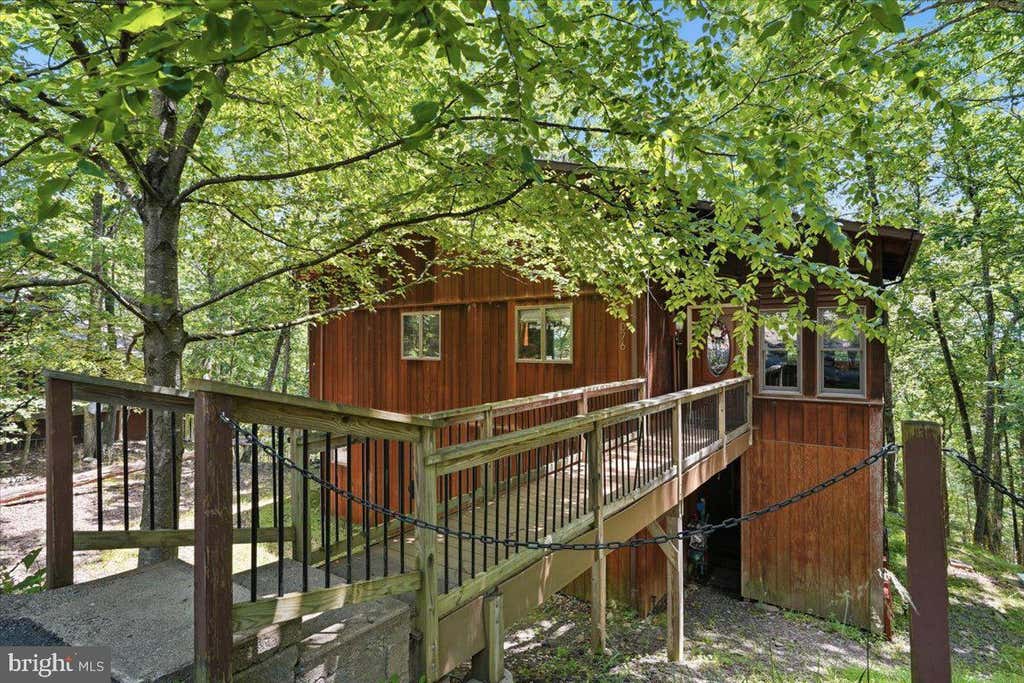 Photo of 1076 Porter Drive, BUSHKILL, PA 18324 (MLS # PAPI2000954)
