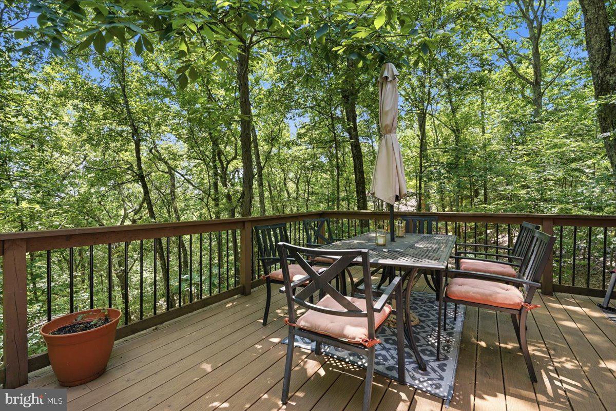 1076 PORTER DRIVE