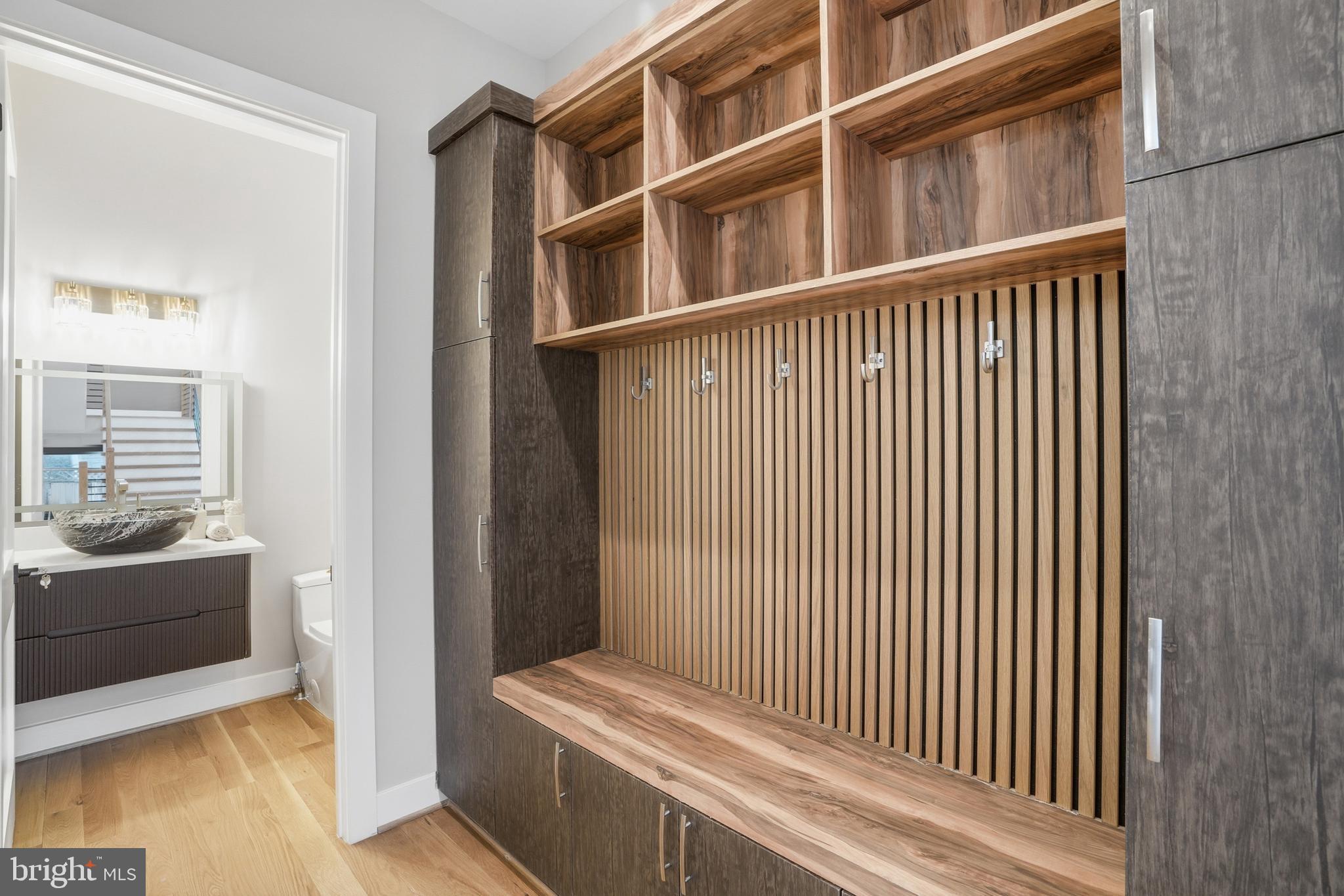 CHESTERBROOK - Residential