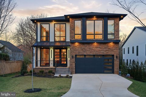 1805 FRANKLIN AVENUE MCLEAN VA 22101