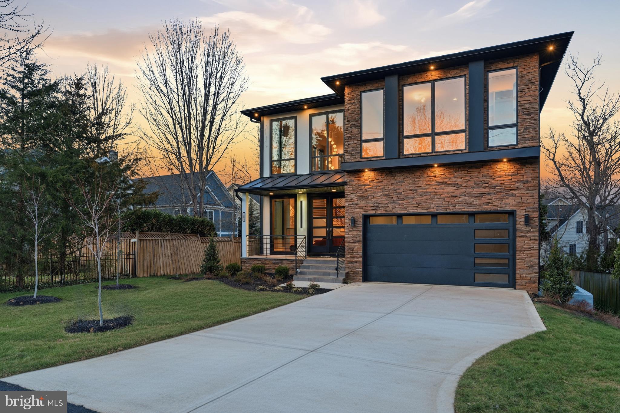 1805 FRANKLIN AVENUE