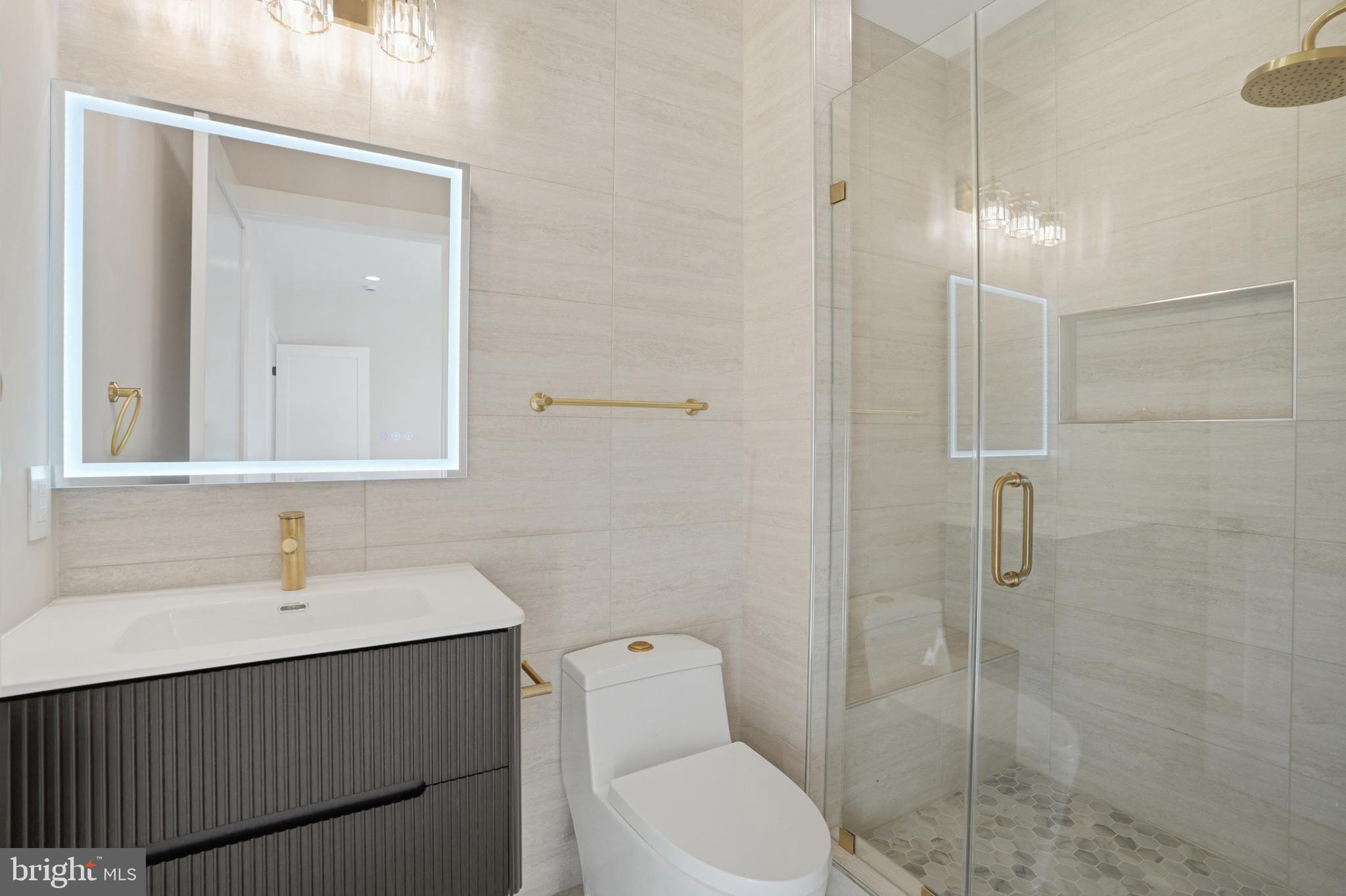 CHESTERBROOK - Residential