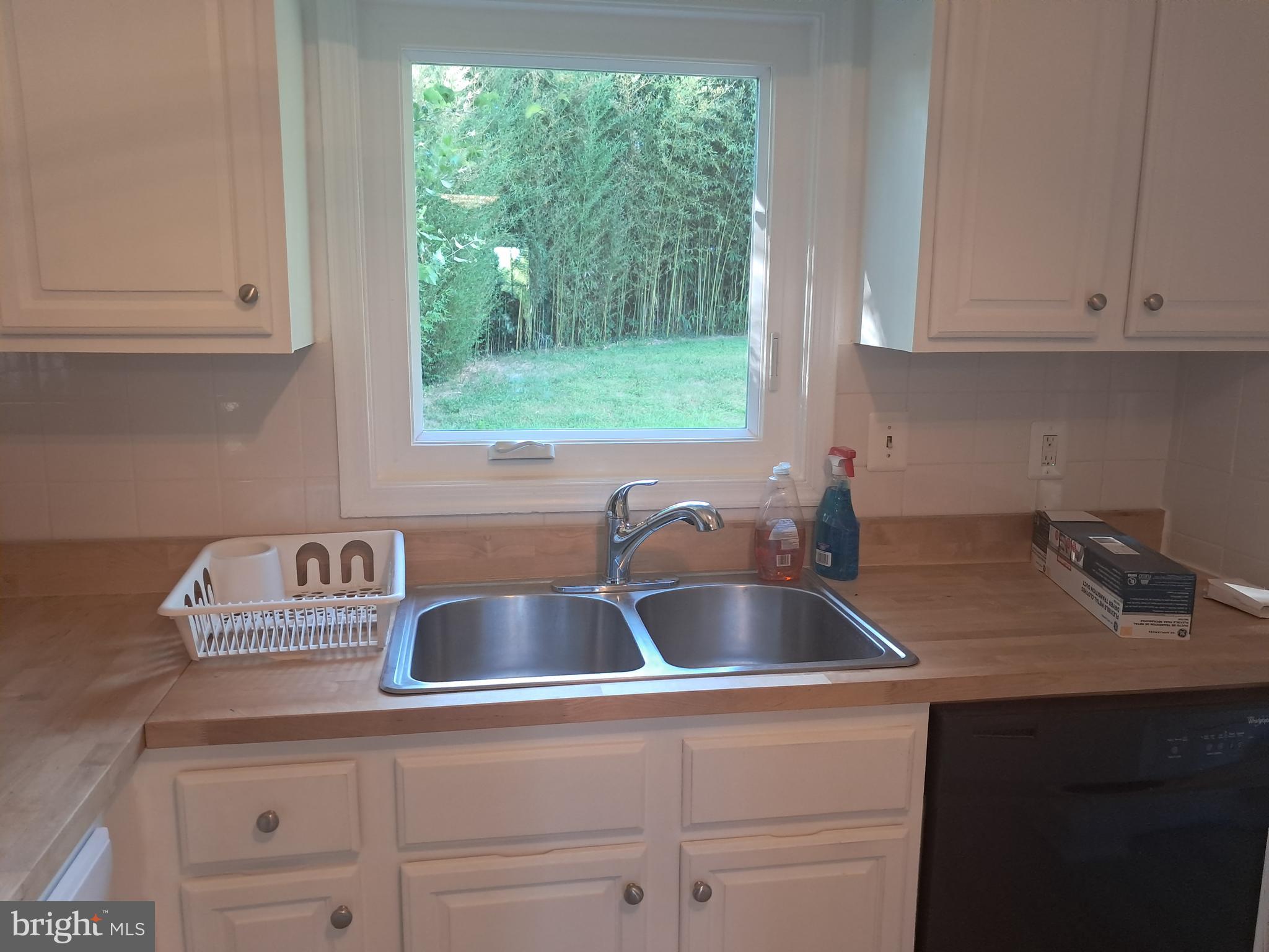 GLENVIEW - Residential Lease