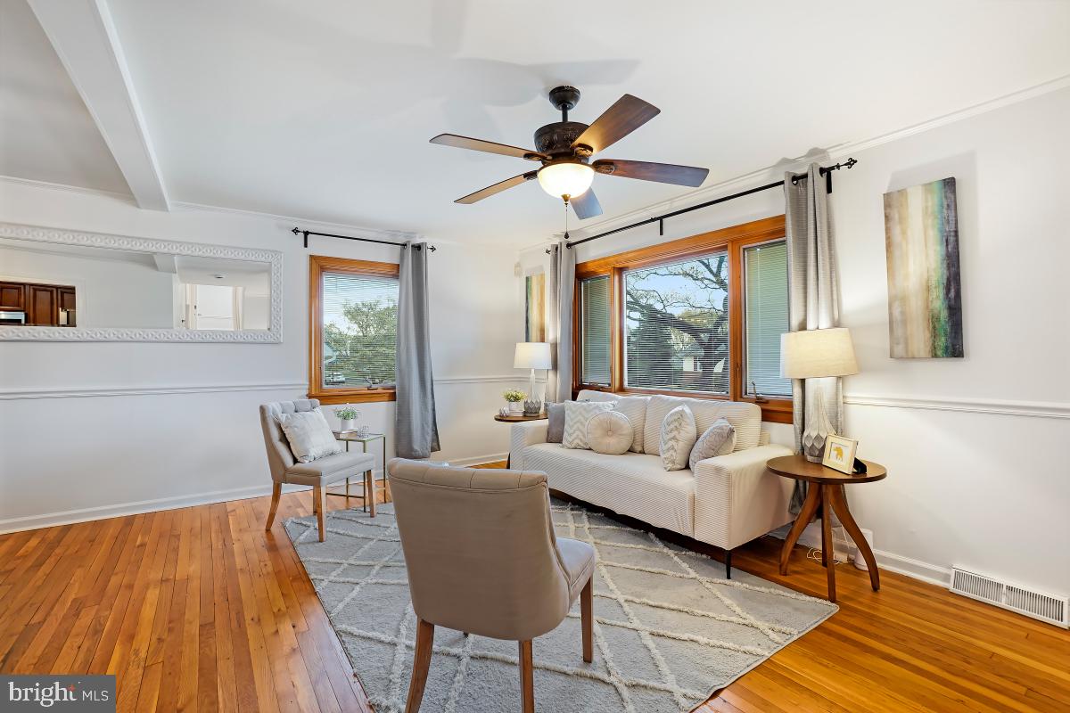 RIVIERA BEACH - Residential