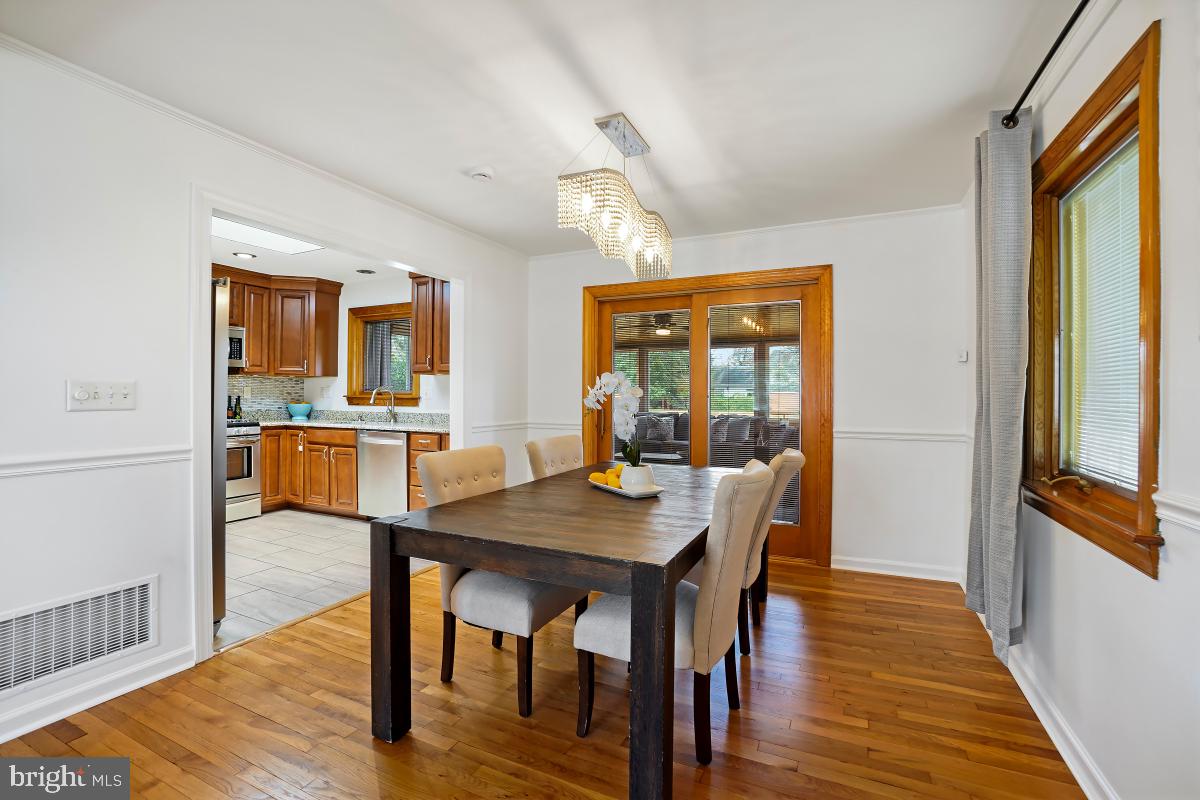 RIVIERA BEACH - Residential