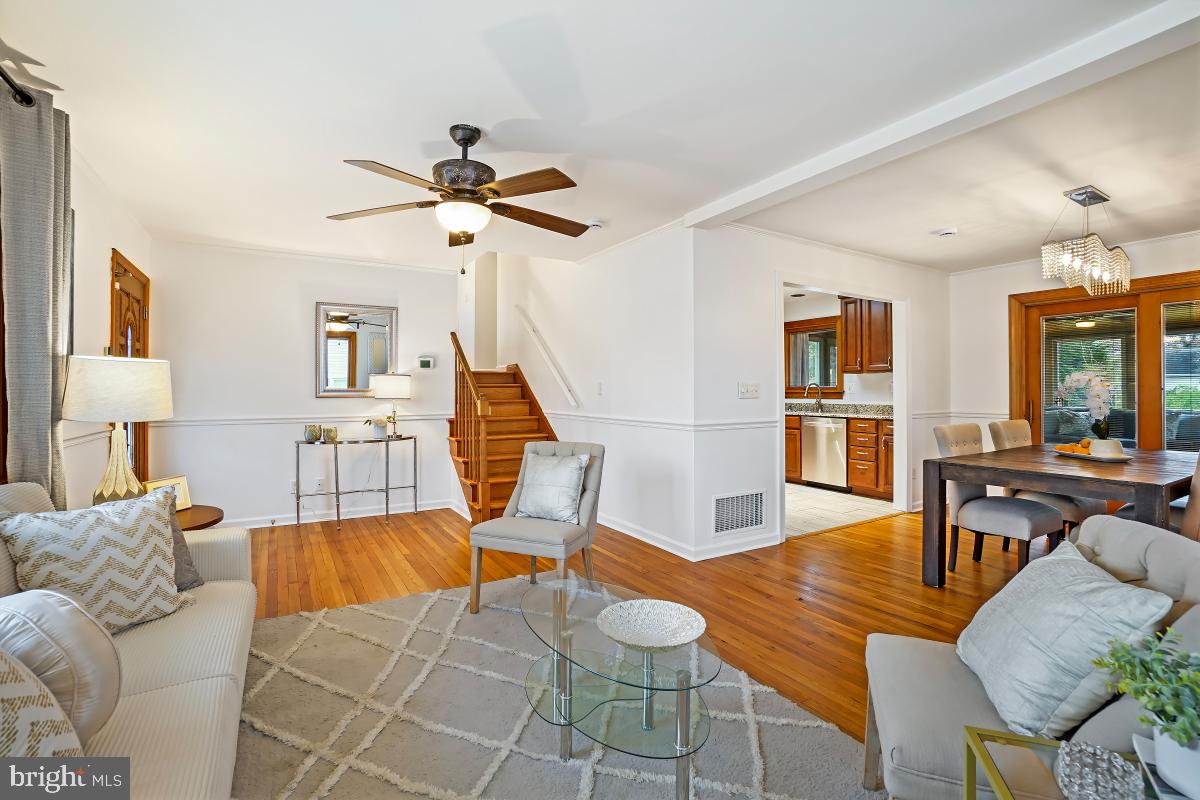 RIVIERA BEACH - Residential