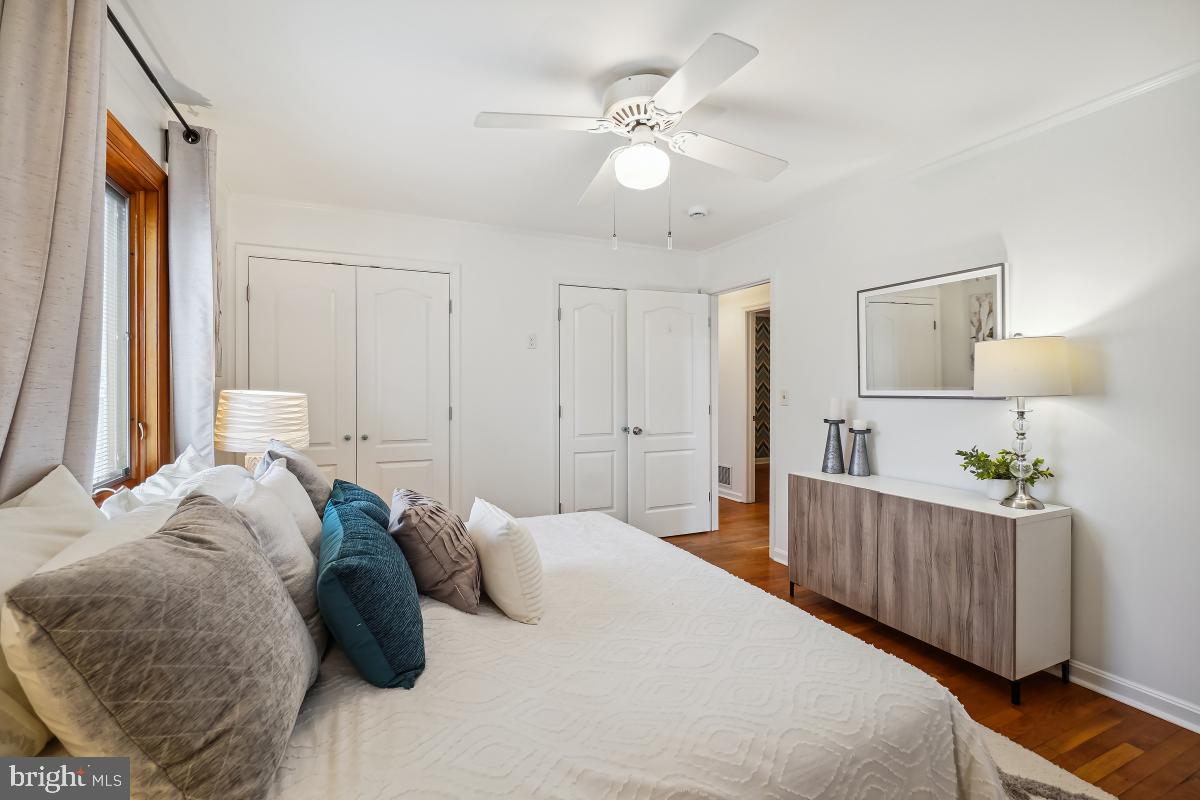 RIVIERA BEACH - Residential