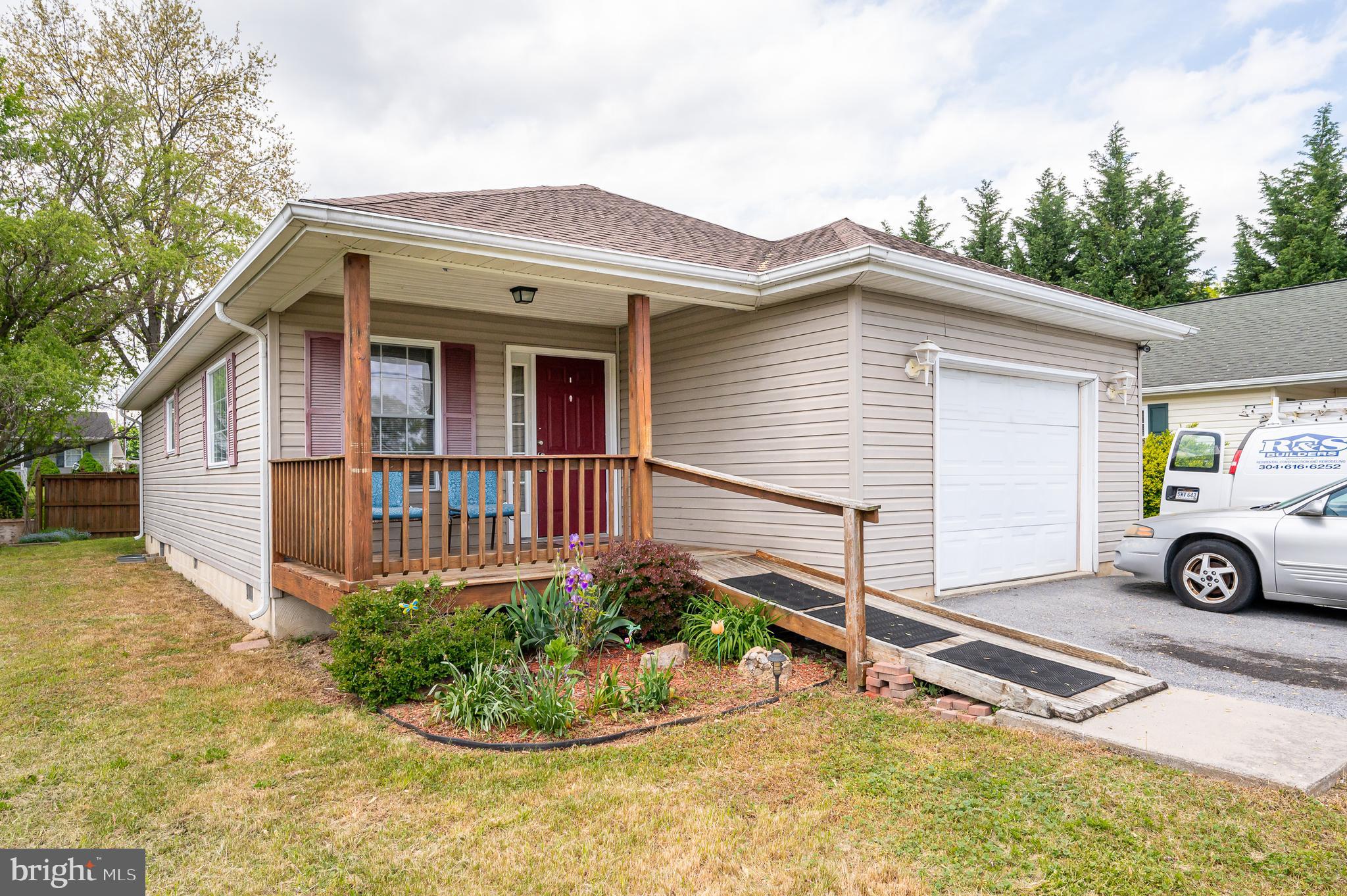 FAIRGROUND HEIGHTS - Residential