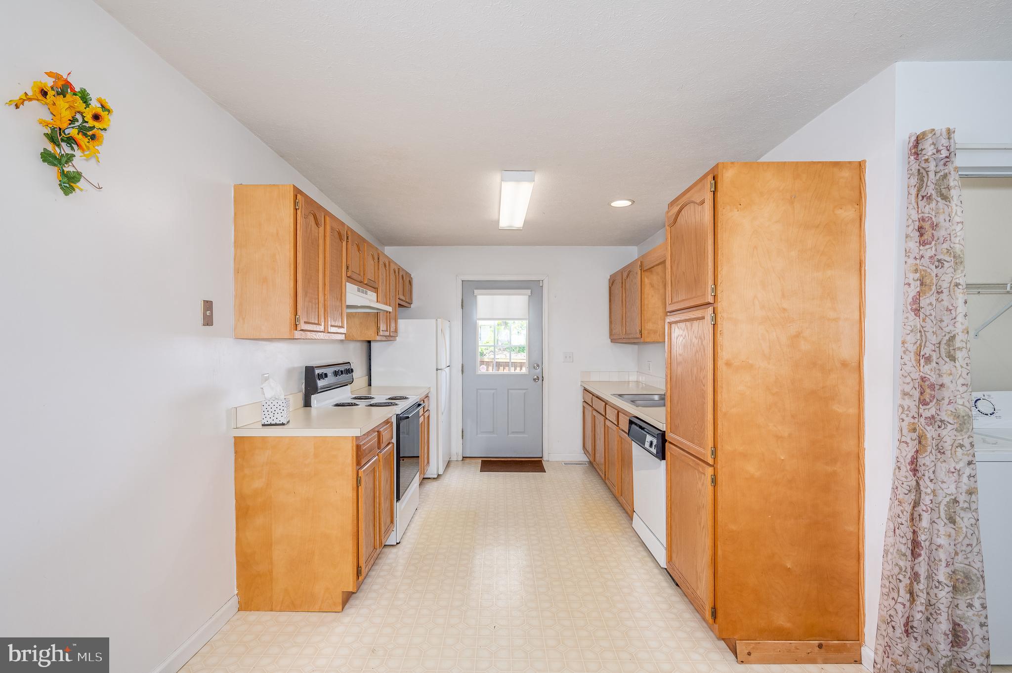 FAIRGROUND HEIGHTS - Residential