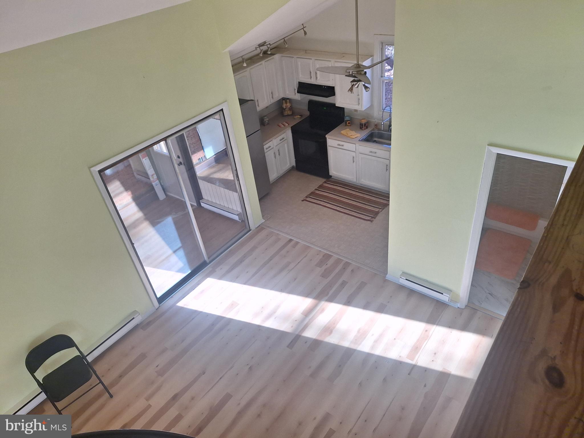 KEYES FERRY ACRES - Residential