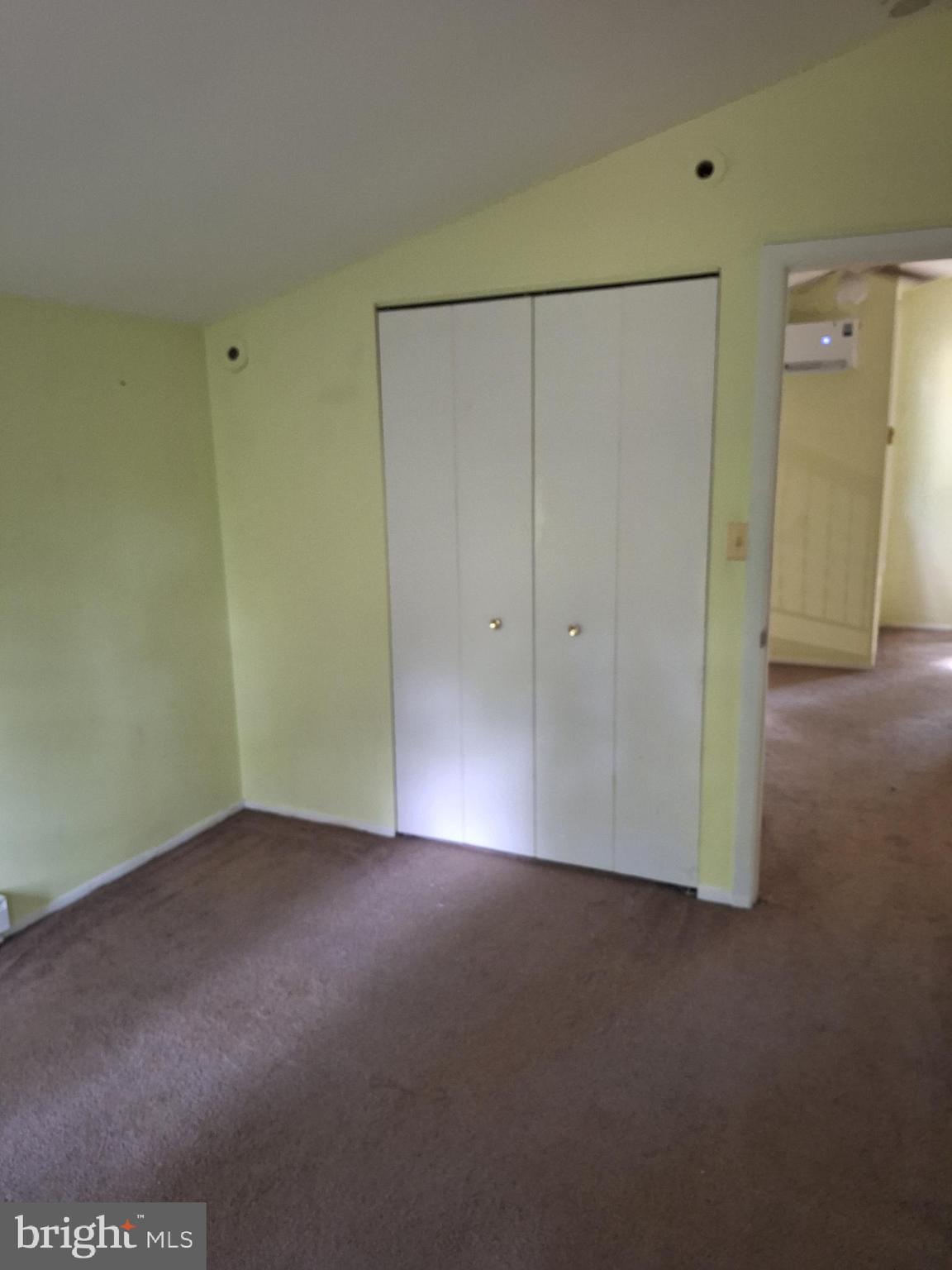 KEYES FERRY ACRES - Residential