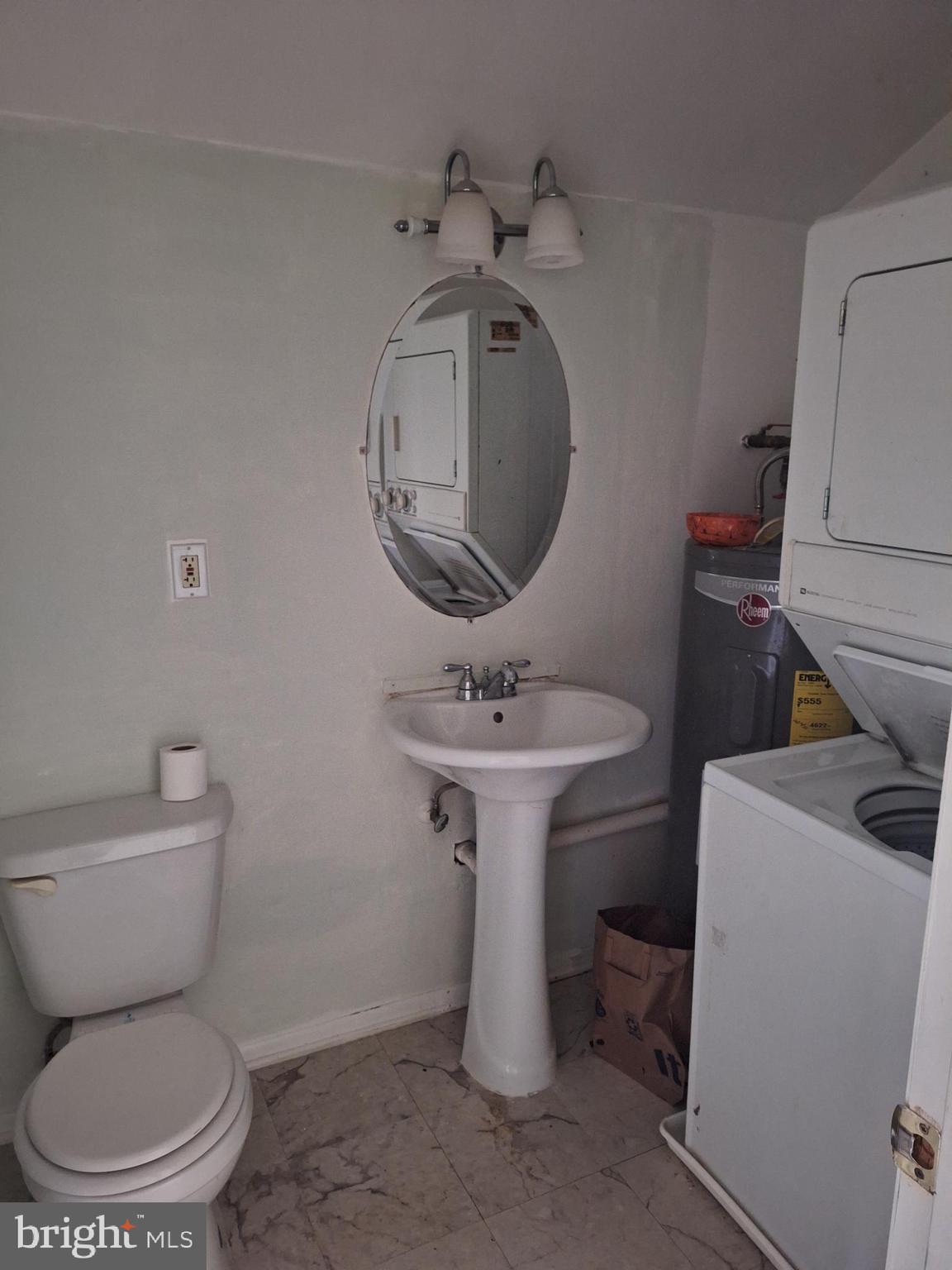 KEYES FERRY ACRES - Residential