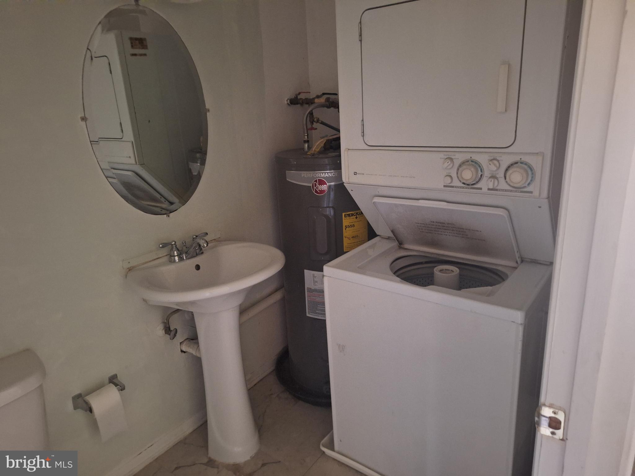 KEYES FERRY ACRES - Residential