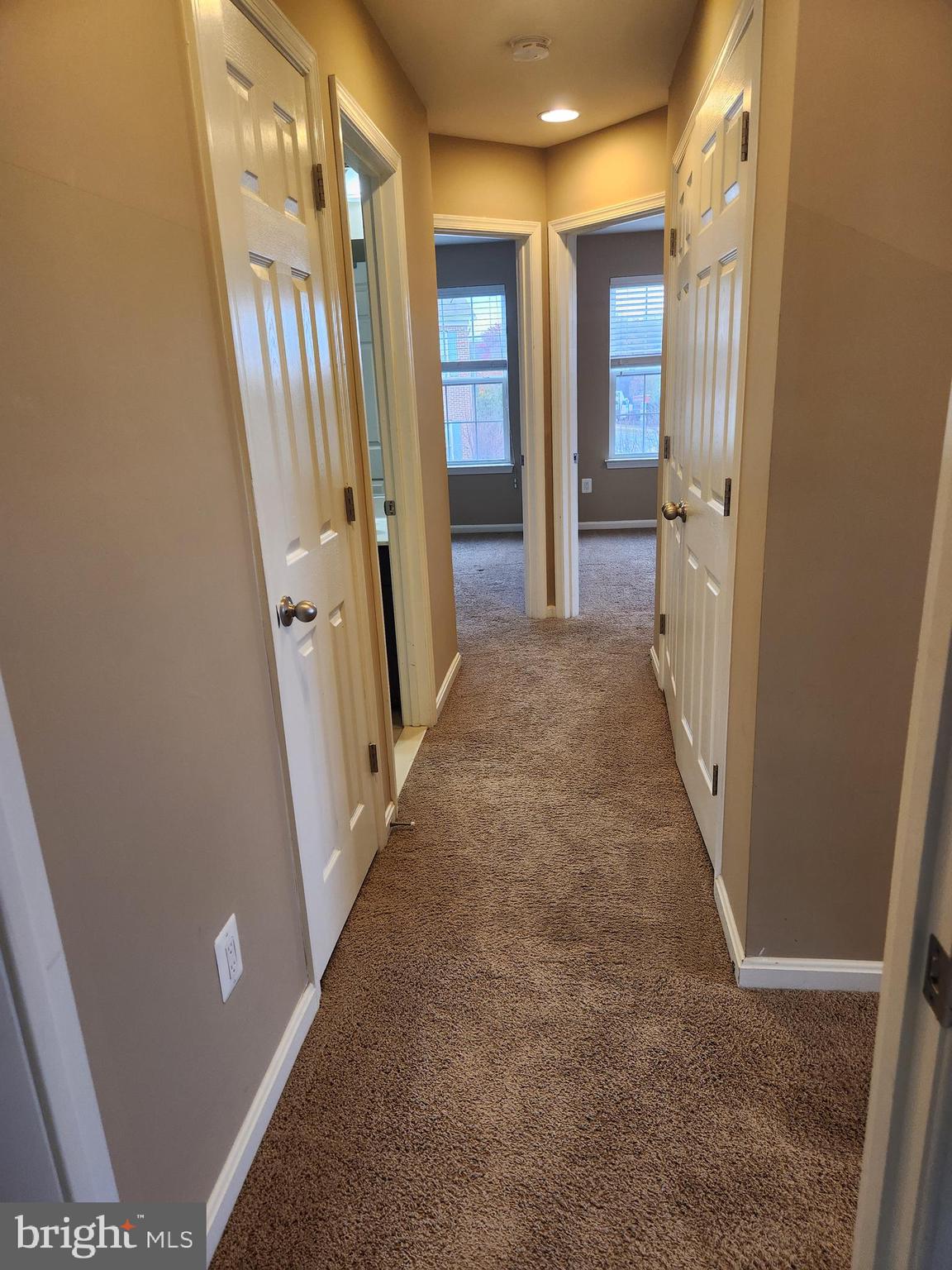 ESPLANADE AT RED RUN - Residential Lease