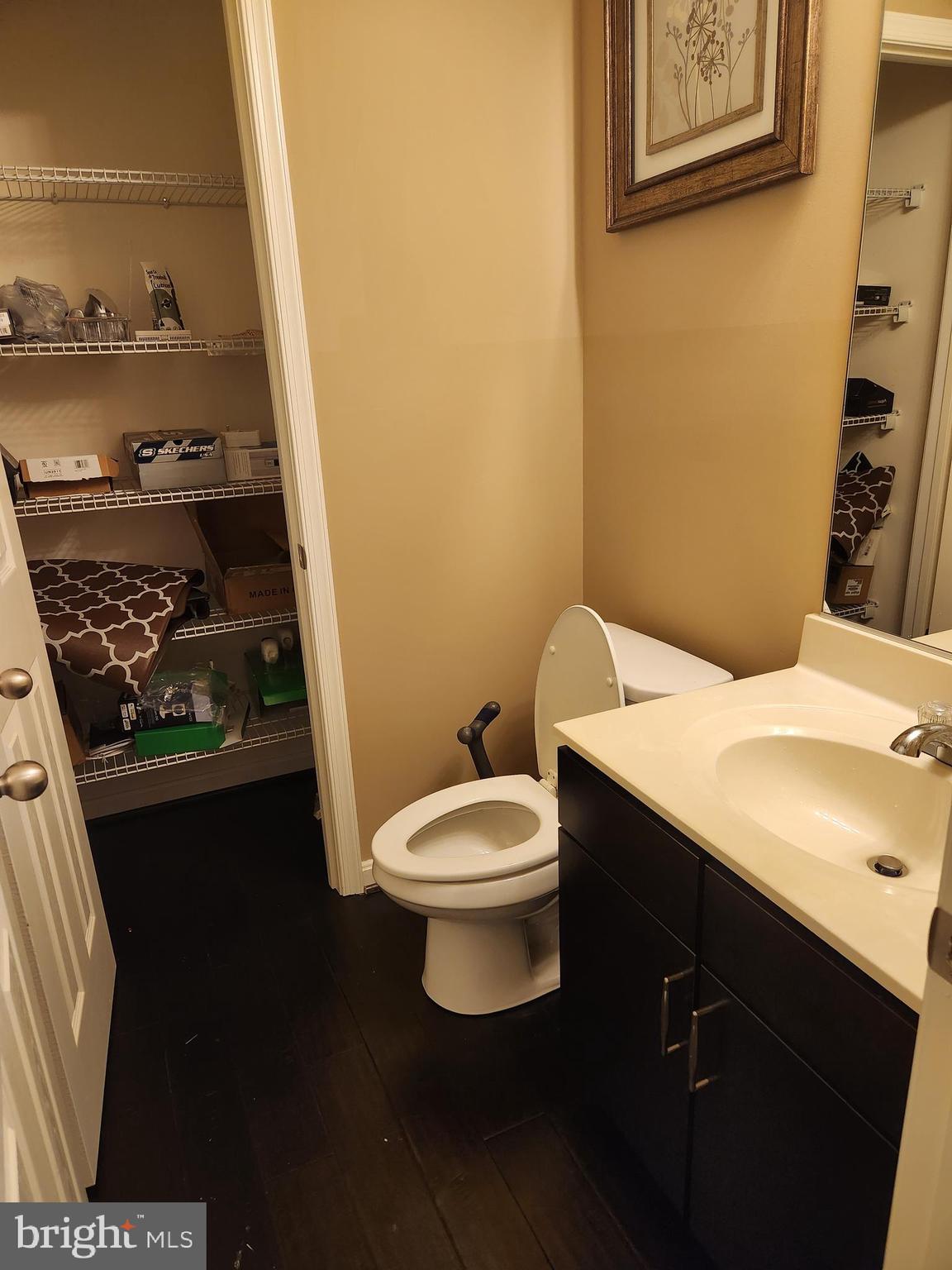 ESPLANADE AT RED RUN - Residential Lease