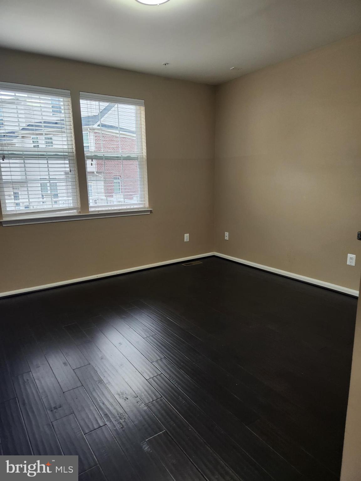 ESPLANADE AT RED RUN - Residential Lease