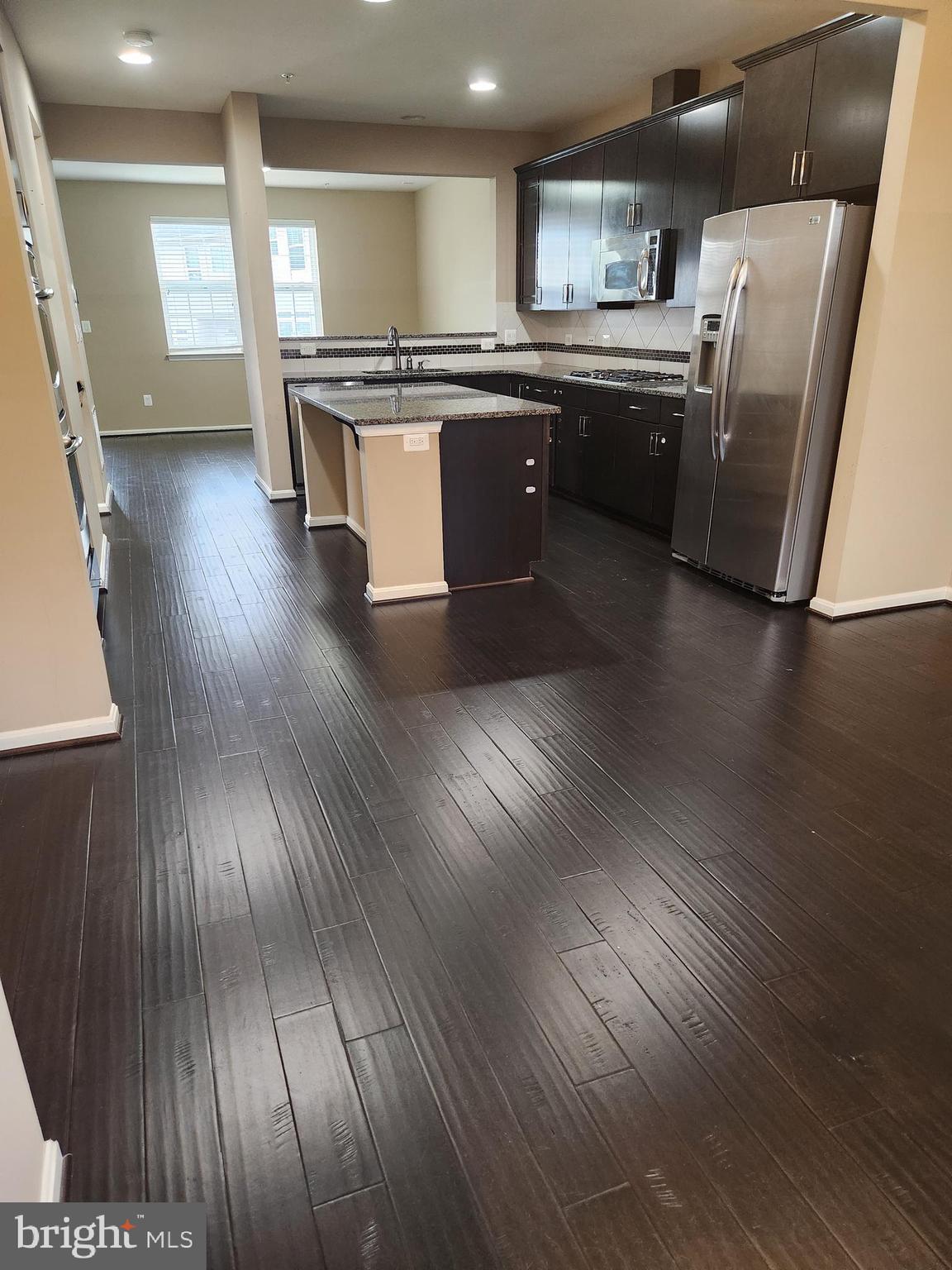 ESPLANADE AT RED RUN - Residential Lease