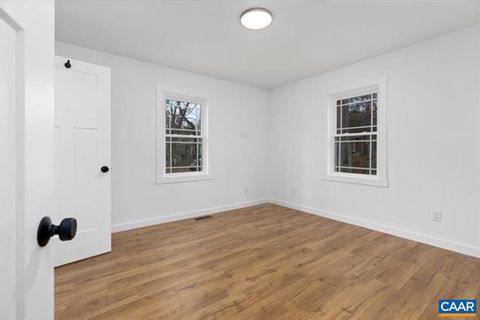 Tiny photo for 1015 Gardner St, WAYNESBORO, VA 22980 (MLS # 676251)