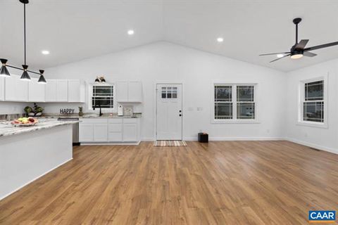 Tiny photo for 1015 Gardner St, WAYNESBORO, VA 22980 (MLS # 676251)