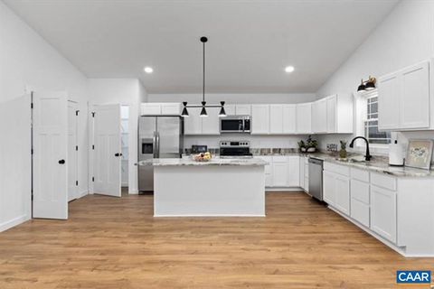 Tiny photo for 1015 Gardner St, WAYNESBORO, VA 22980 (MLS # 676251)