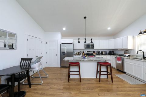Tiny photo for 1015 Gardner St, WAYNESBORO, VA 22980 (MLS # 676251)