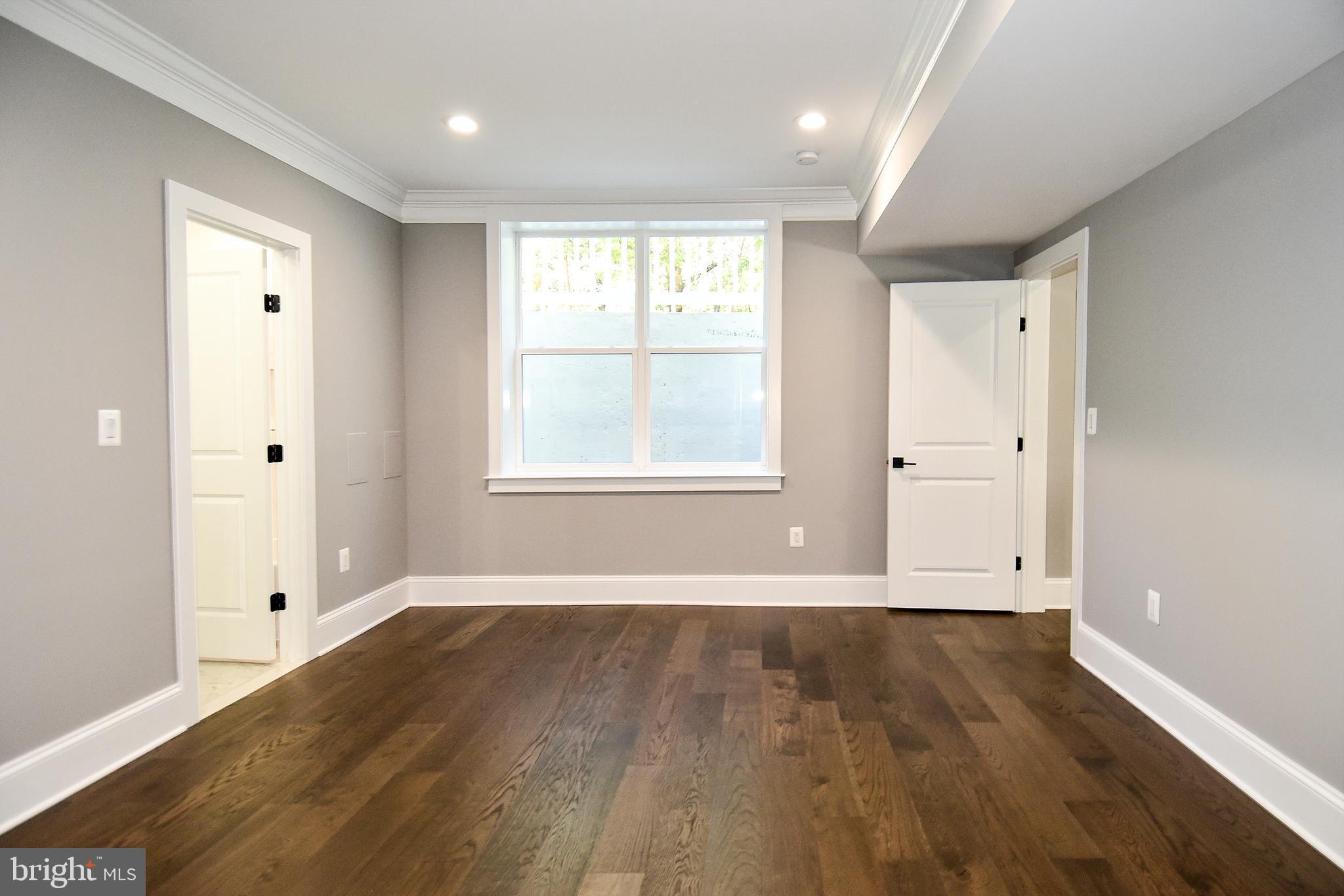 STAFFORD HEIGHTS - Residential